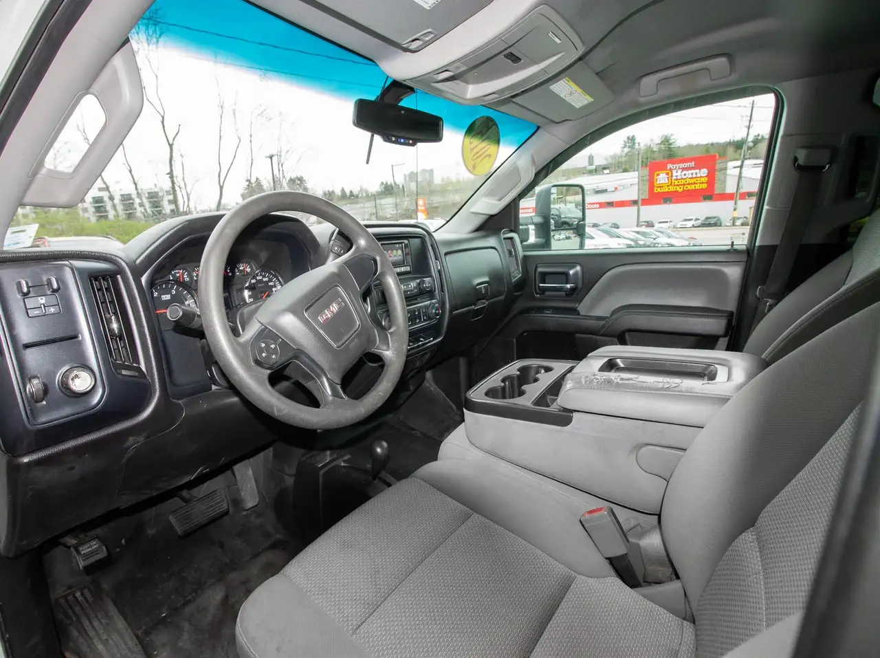 GMC Sierra 2500HD снимка GMC Sierra 2500HD
