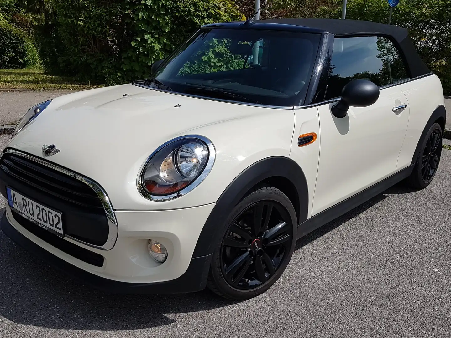 MINI One Cabrio Mini One Cabrio Weiß - 1
