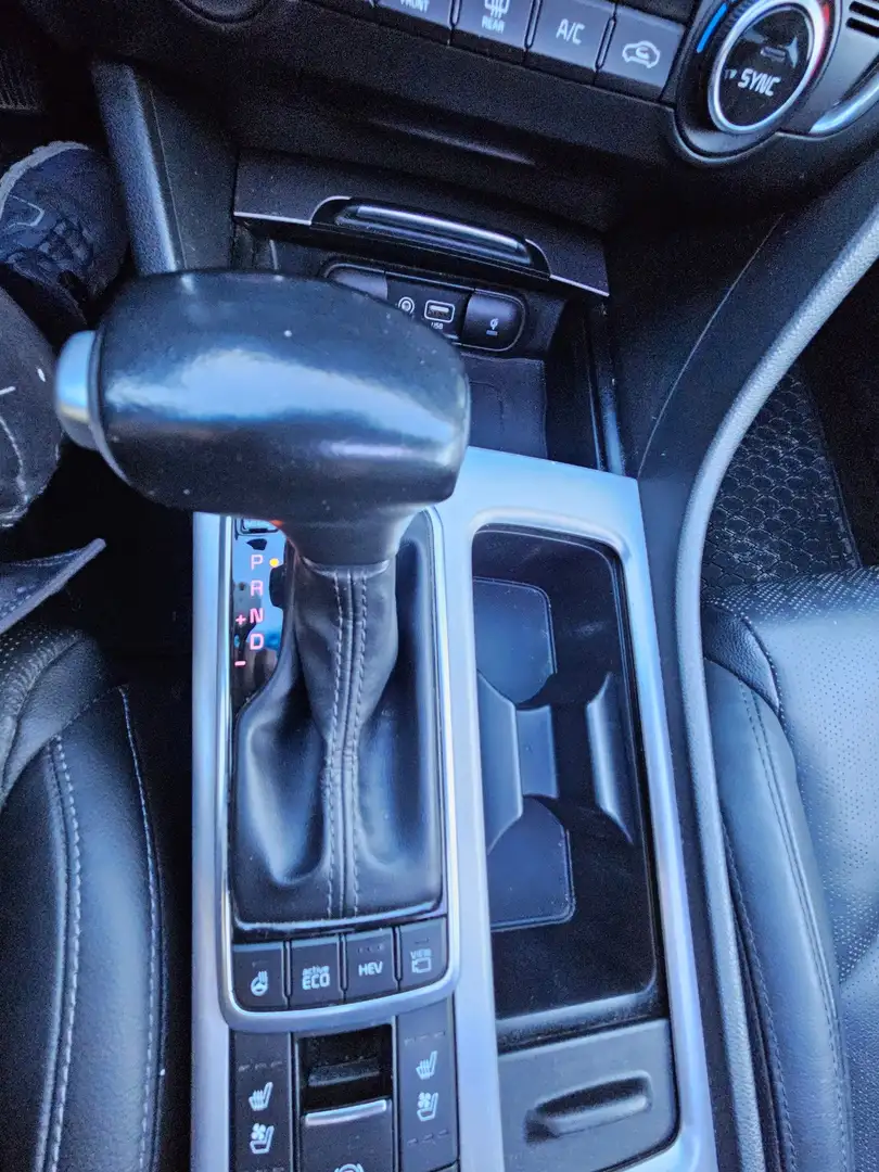 Kia Optima Optima Sportswagon 2.0 GDI Plug-In Hybrid Attract Silber - 2