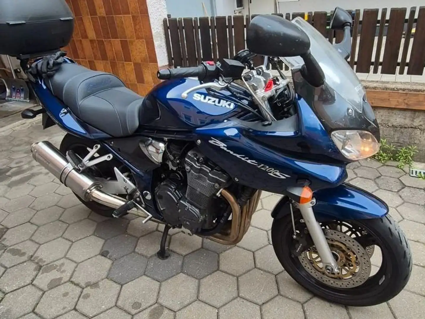 Suzuki Bandit 1200 WVA9 Blau - 2