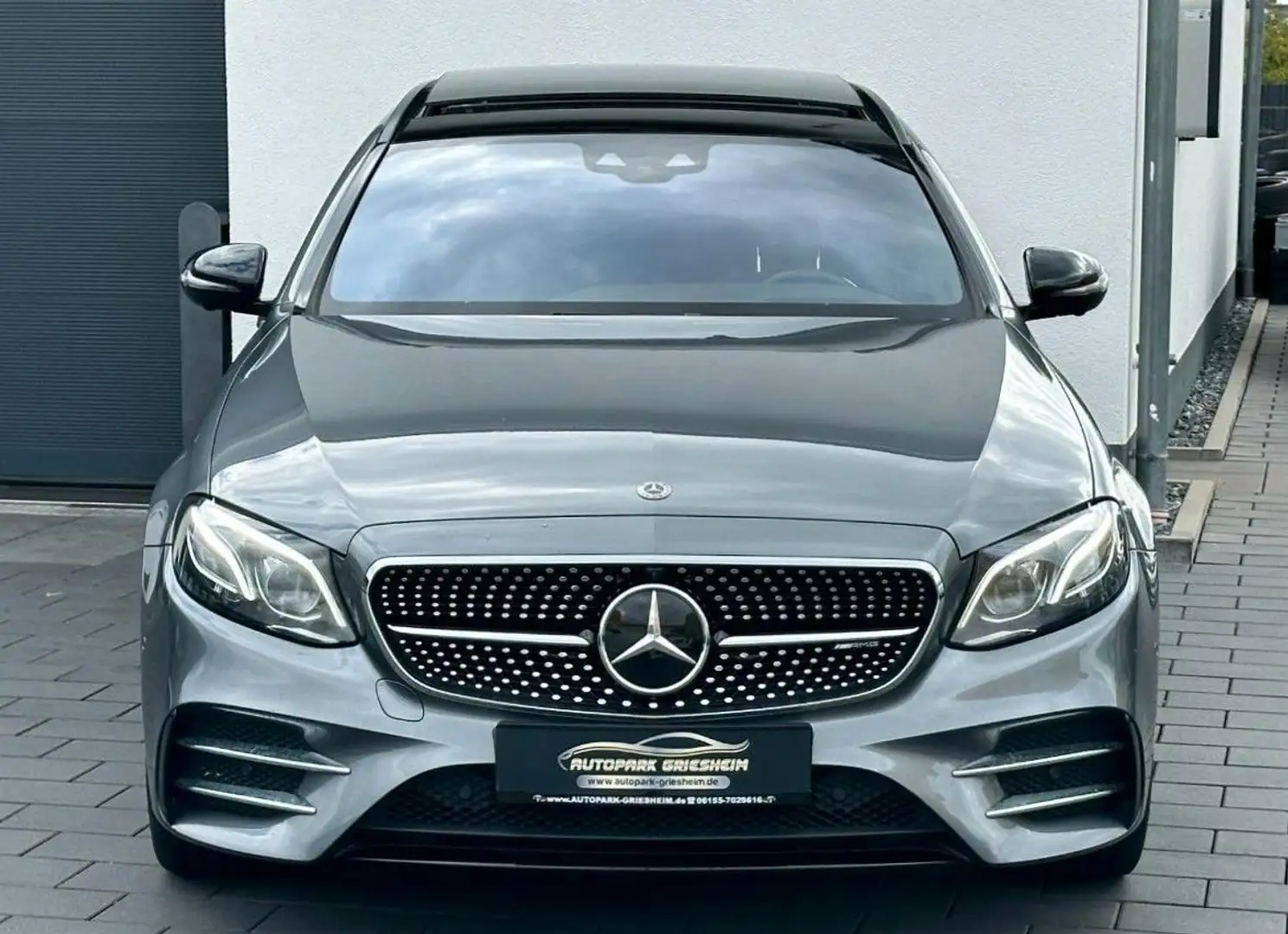 Mercedes-Benz E 43 AMG 43 AMG 4M*VOLL*DESIGNO*Widescreen*PANO*AHK*360° Grau - 2