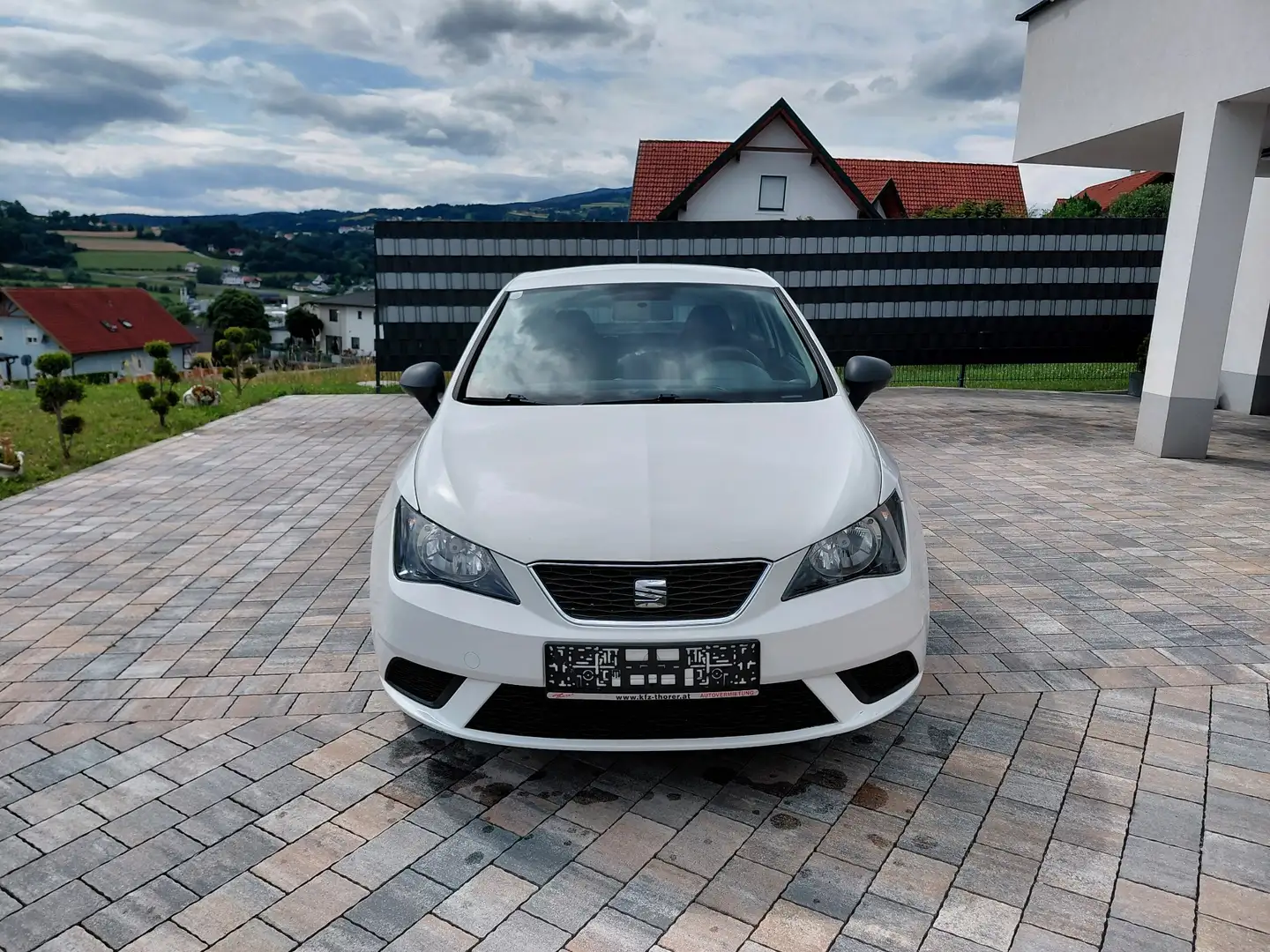 SEAT Ibiza SportCoupé Chili 1,2 30 Jahre Edition Bílá - 2