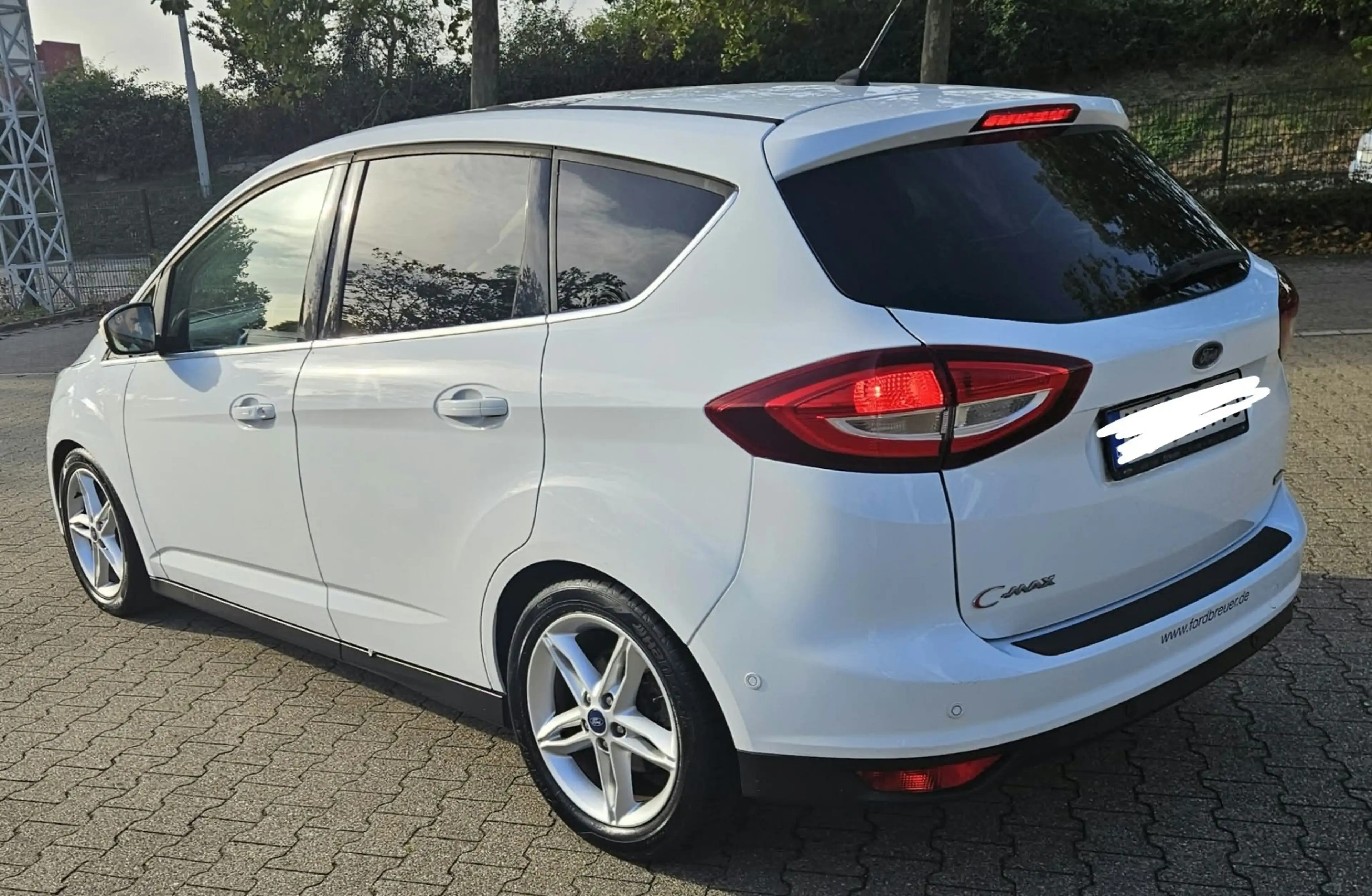 Ford C-Max Titanium — photo 5