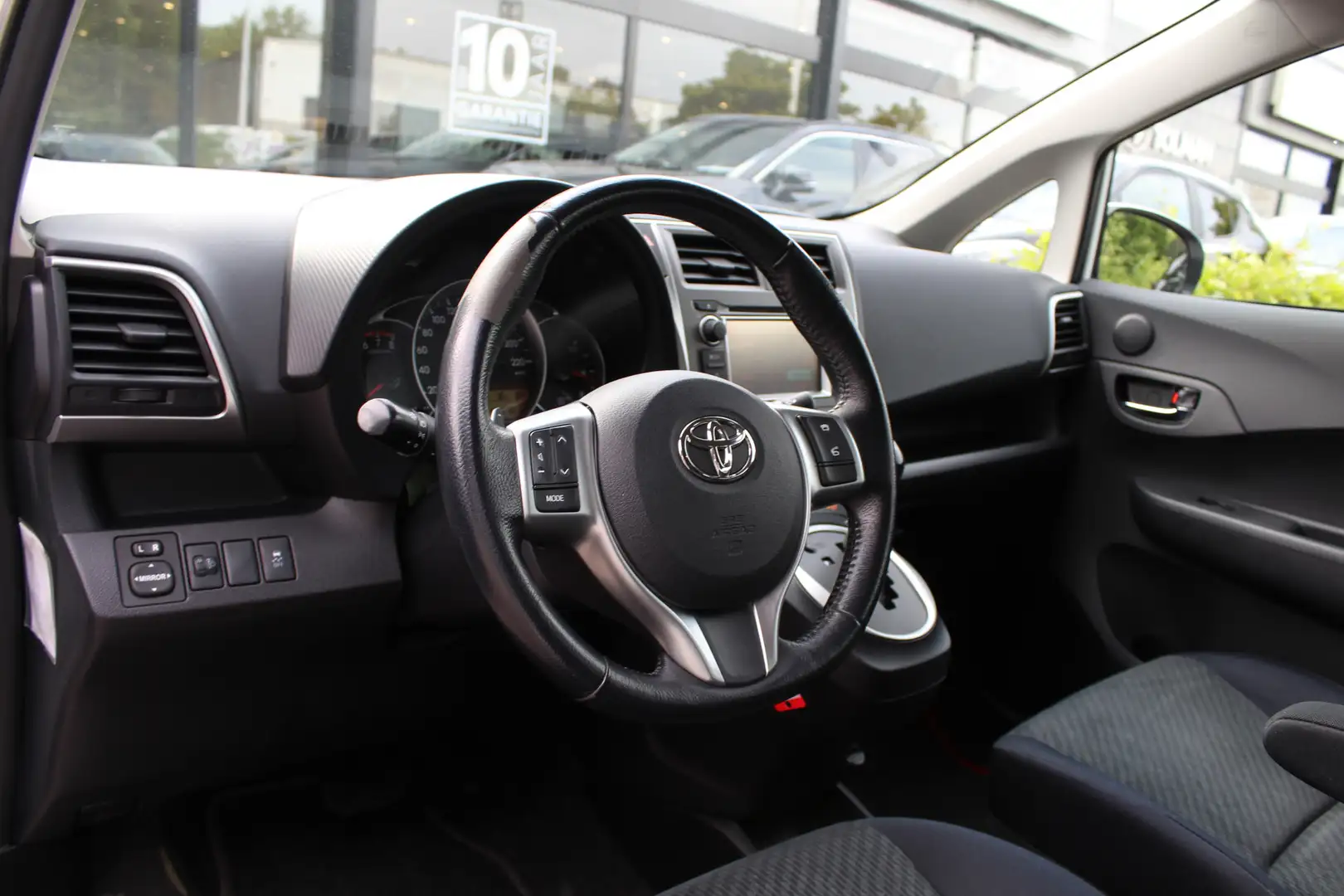 Toyota Verso-S 1.3 VVT-i Aspiration Automaat | Rijklaar | Trekhaa Alb - 2