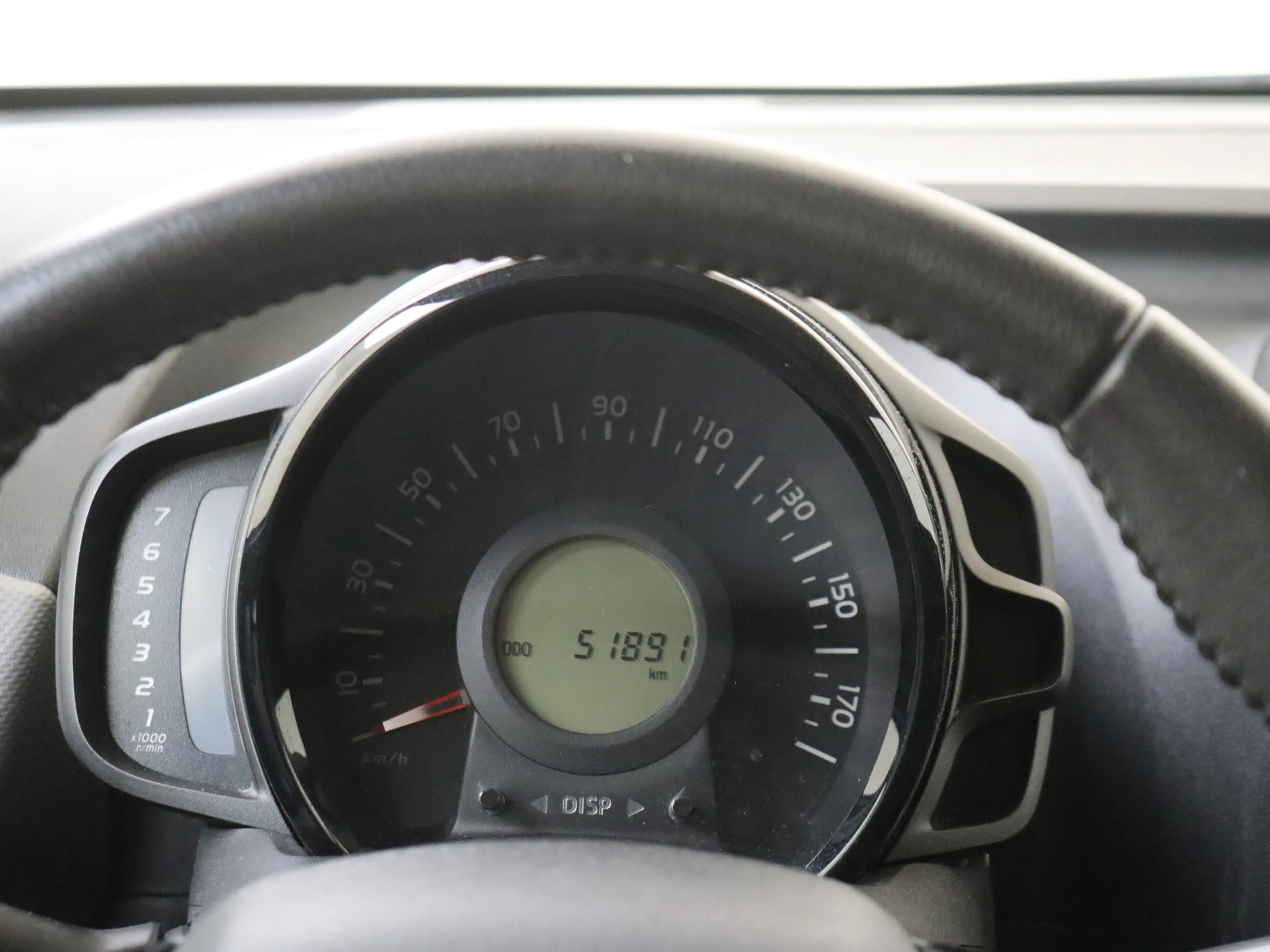 Peugeot 108 1.0 e-VTi Active — photo 7