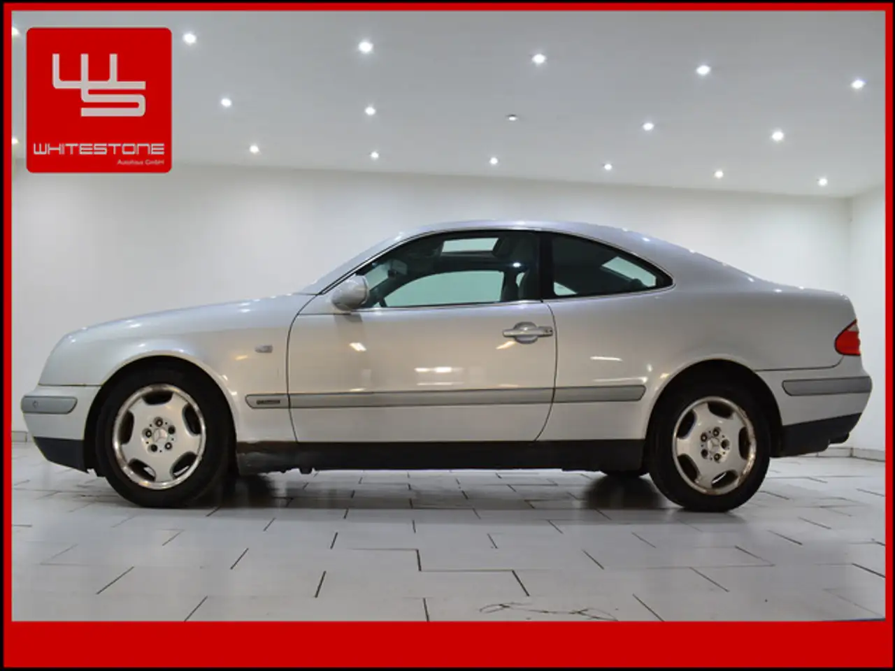 Mercedes-Benz CLK 320