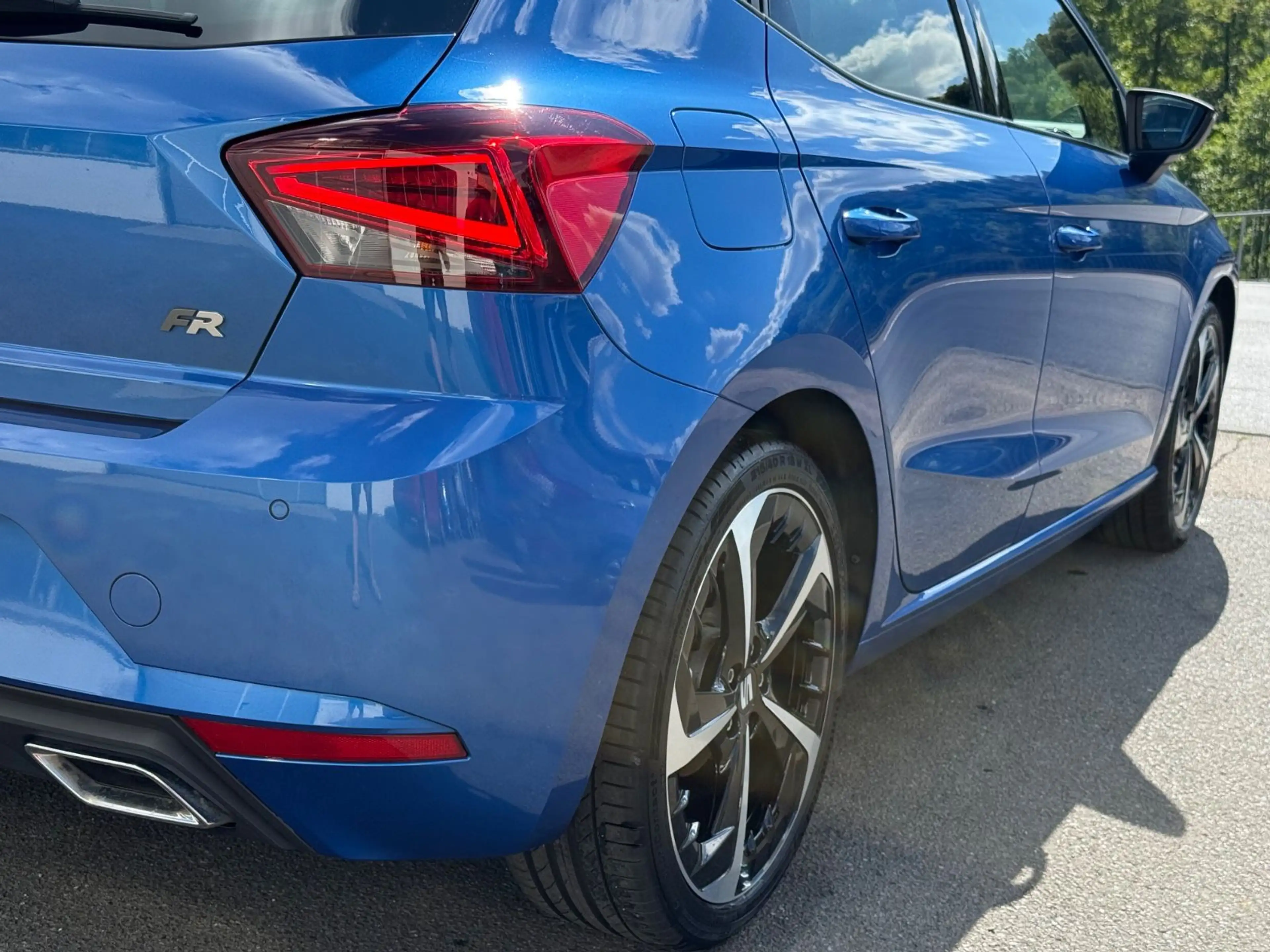 SEAT Ibiza FR 1.0 TSI LED RFK Navi Sportfahrwerk 18" — photo 19