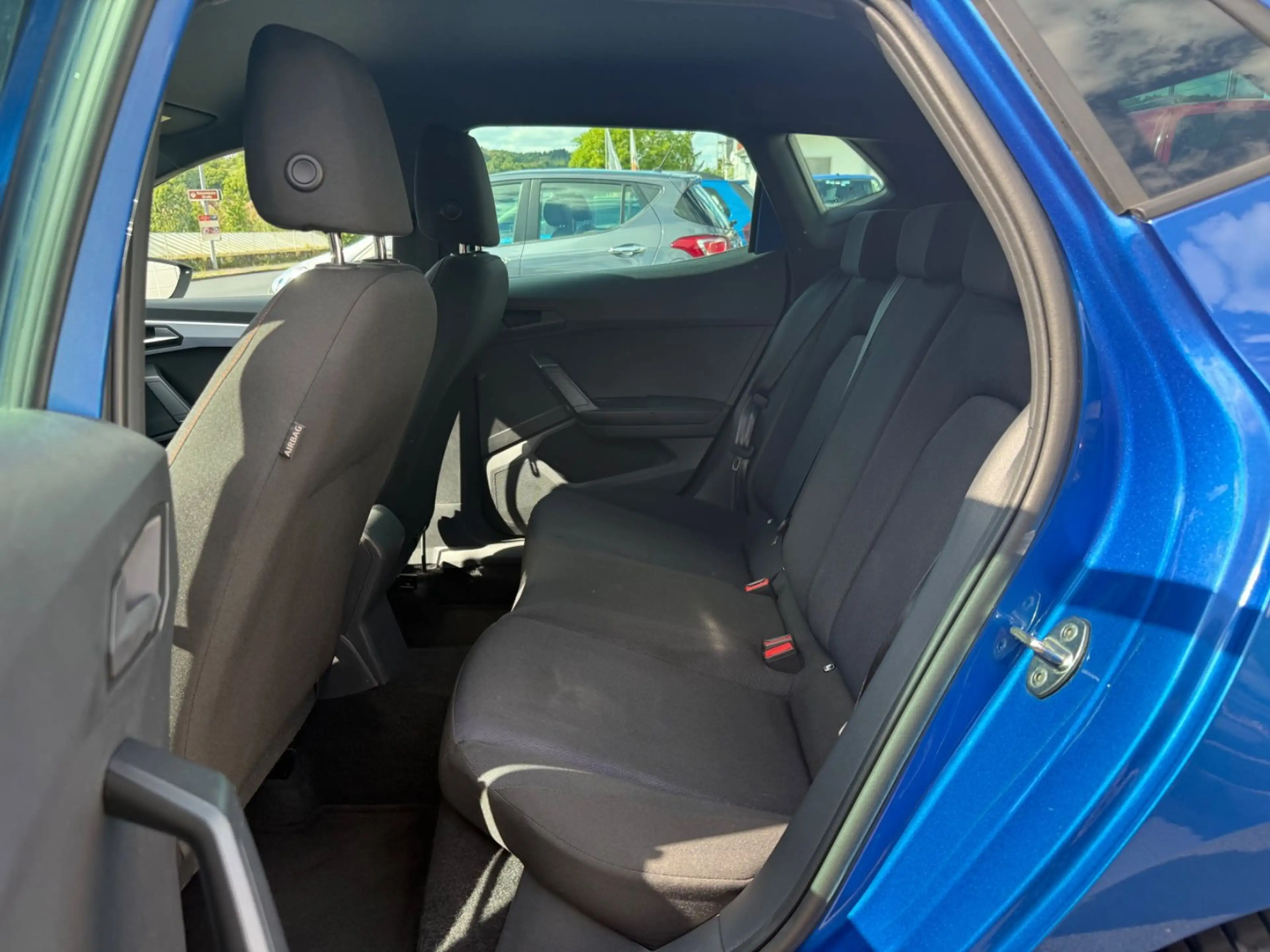 SEAT Ibiza FR 1.0 TSI LED RFK Navi Sportfahrwerk 18" — photo 14