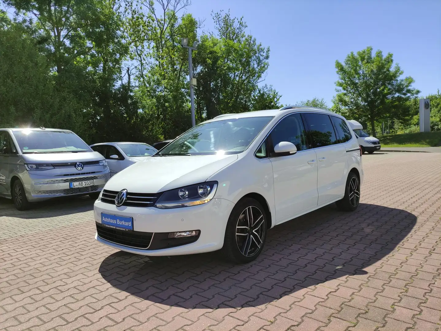 Volkswagen Sharan Sound 2.0 TDI+184Ps+AHZV+ACC+Navi+Sitzh+ Blanco - 1