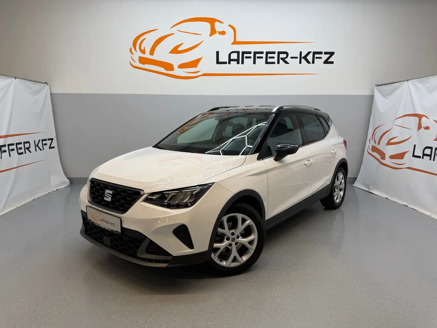 SEAT Arona 1,0 Eco TSI FR Austria KLIMAAUTO SITZHZG TEMP APP Weiß - 1