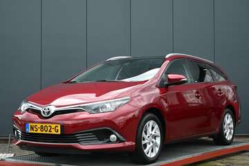 Touring Sports 1.2T Volcano Edition trekhaak panor