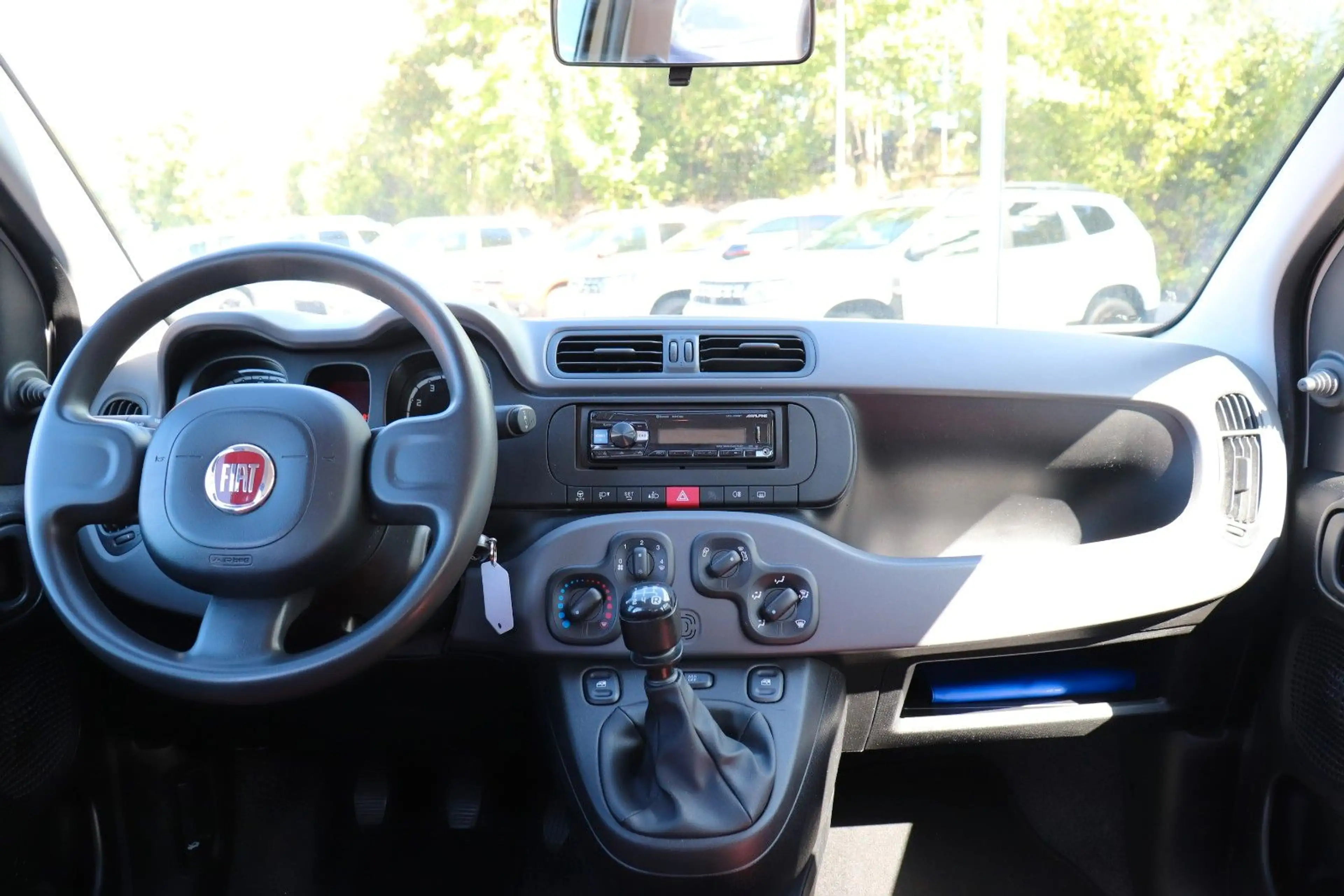 Fiat Panda Pop, Klimaanlage, Audiosystem — photo 15