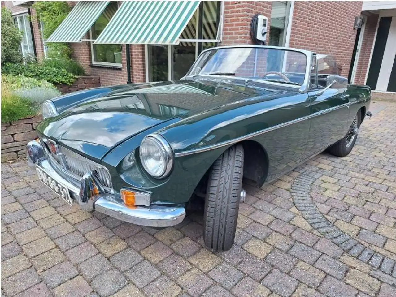 MGB 1.8 Roadster, foto 1