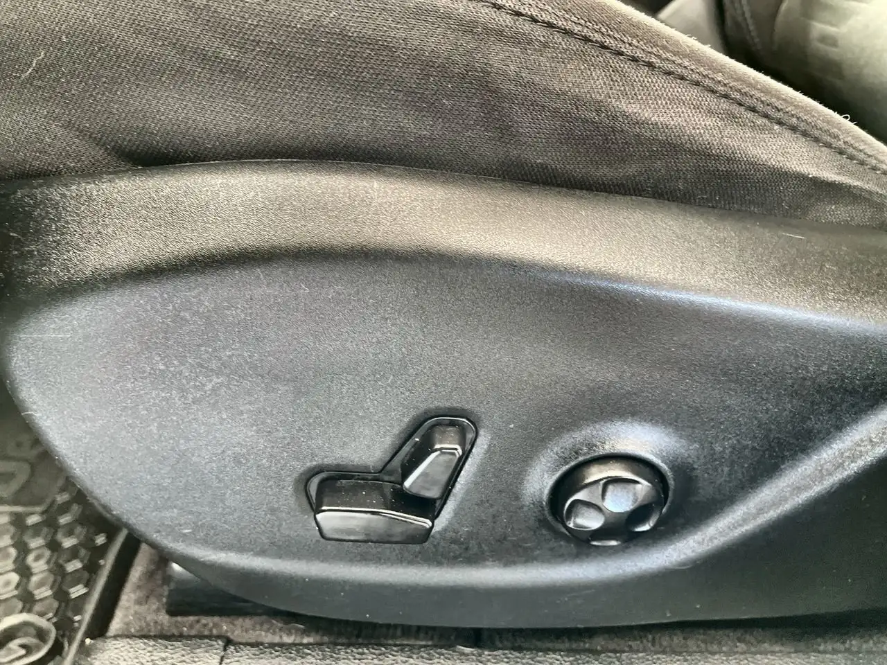 Jeep Cherokee снимка Jeep Cherokee