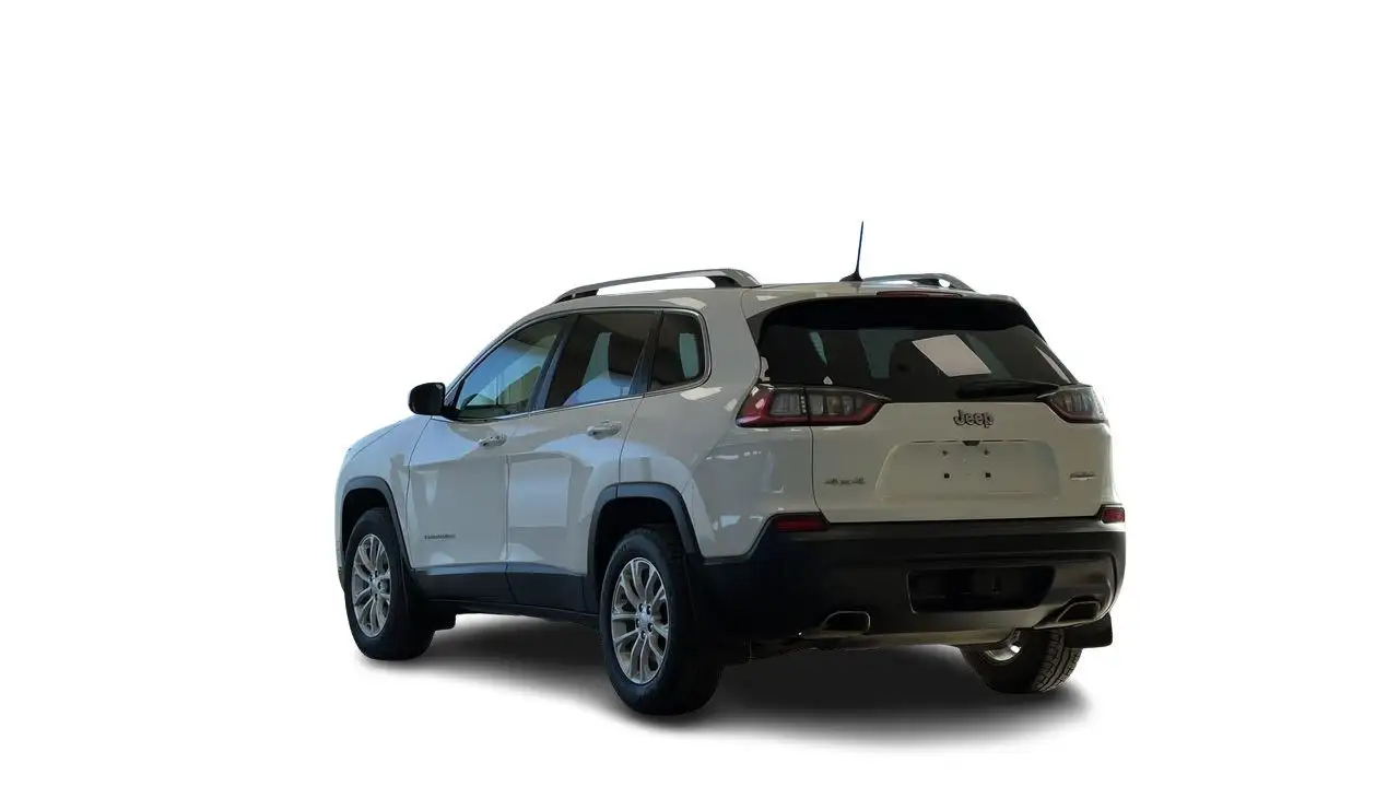 Jeep Cherokee снимка Jeep Cherokee