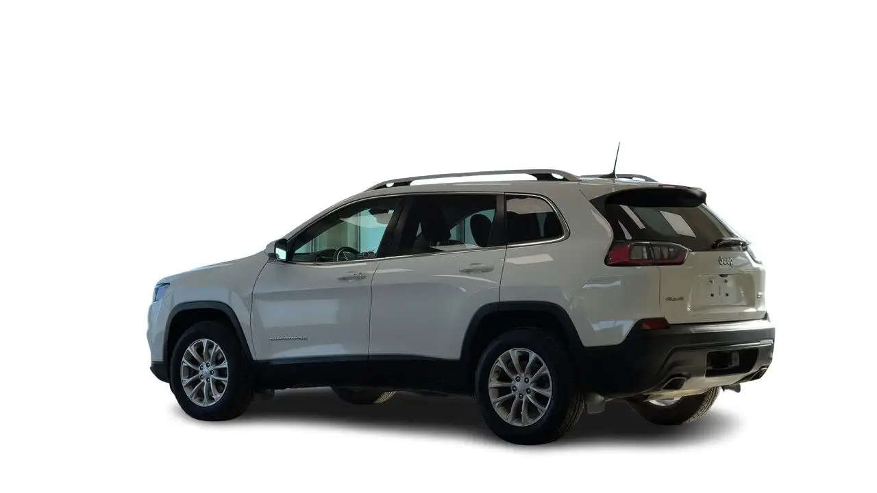 Jeep Cherokee снимка Jeep Cherokee