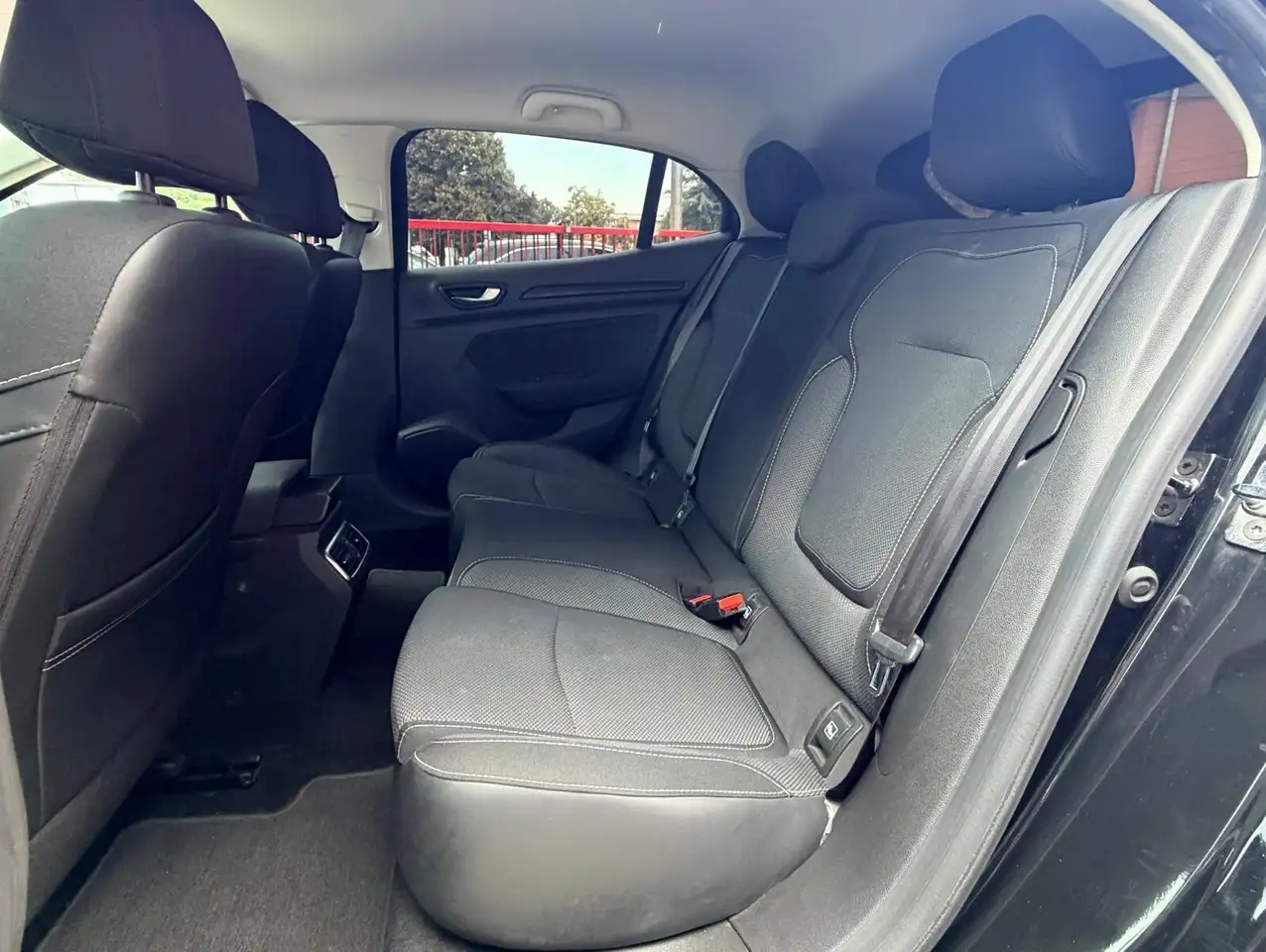 Renault Megane Mégane Blue dCi 115 CV EDC Business, миниатюра 11