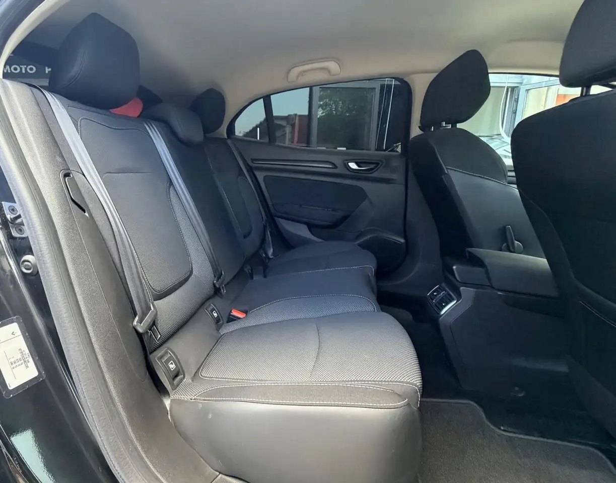 Renault Megane Mégane Blue dCi 115 CV EDC Business, миниатюра 12