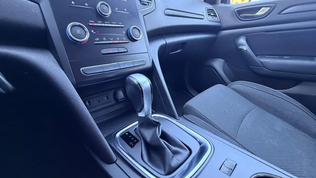Renault Megane Mégane Blue dCi 115 CV EDC Business, миниатюра 19