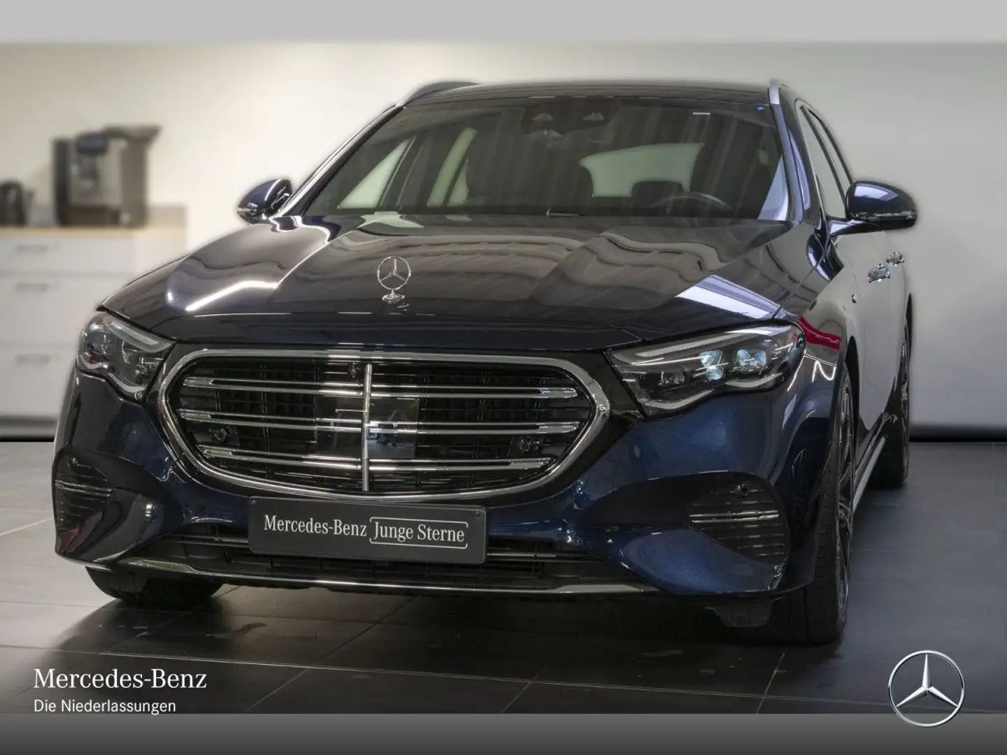 Mercedes-Benz E 300 de T Hybrid Exclusive Fahrass 360° Burmester Blau - 2