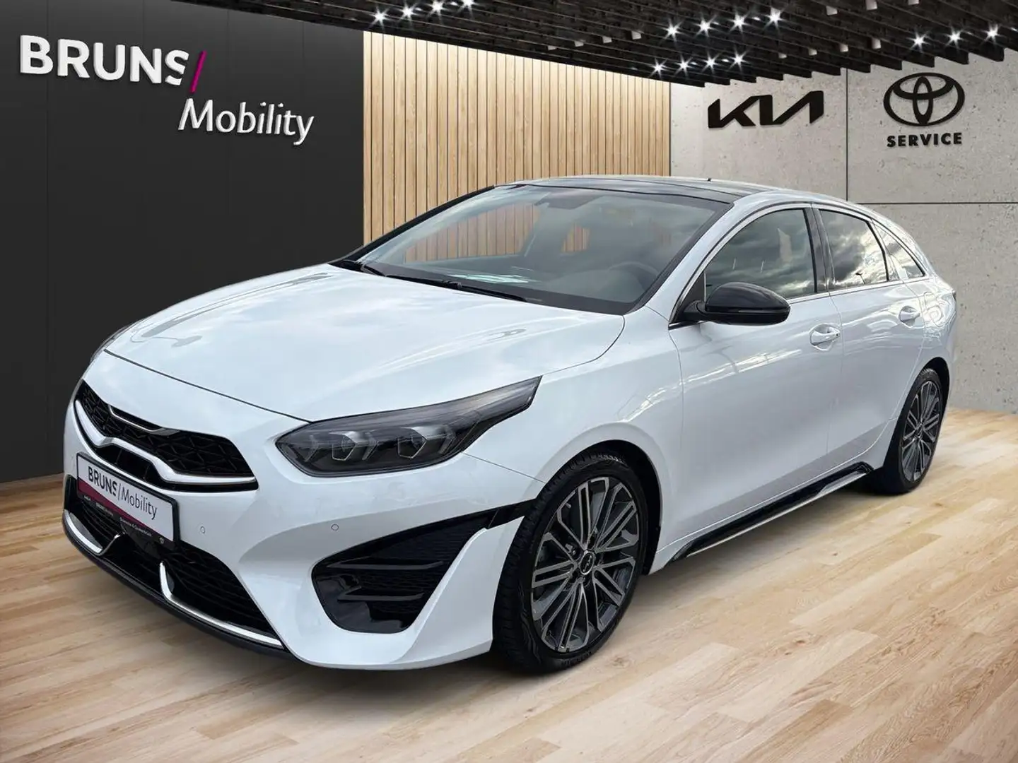 Kia ProCeed / pro_cee'd 1.5 TGDI GT-Line Automatik Wit - 2