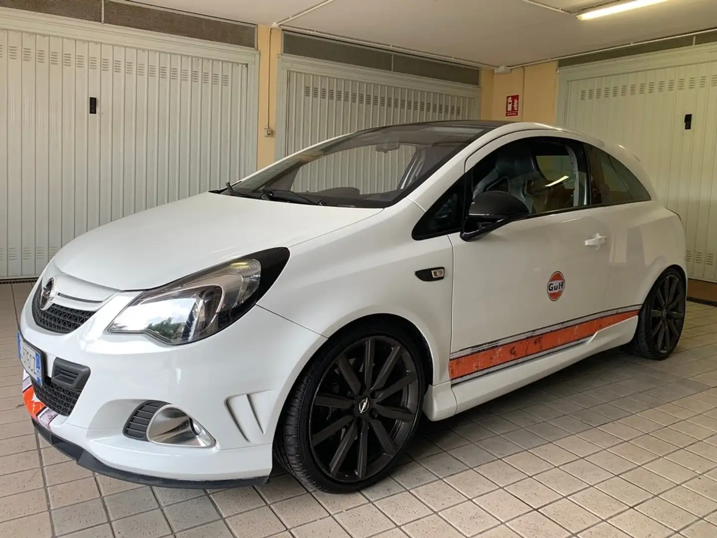 Opel Corsa Corsa 1.6 turbo Opc Nurburgring edition 210cv Bianco - 1