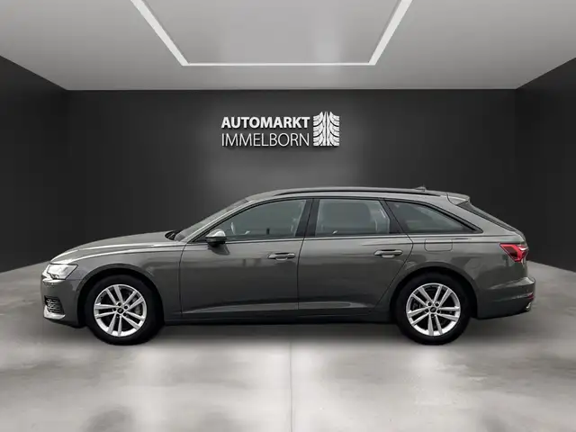 Audi A6 view 7
