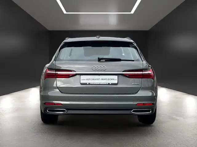 Audi A6 view 12