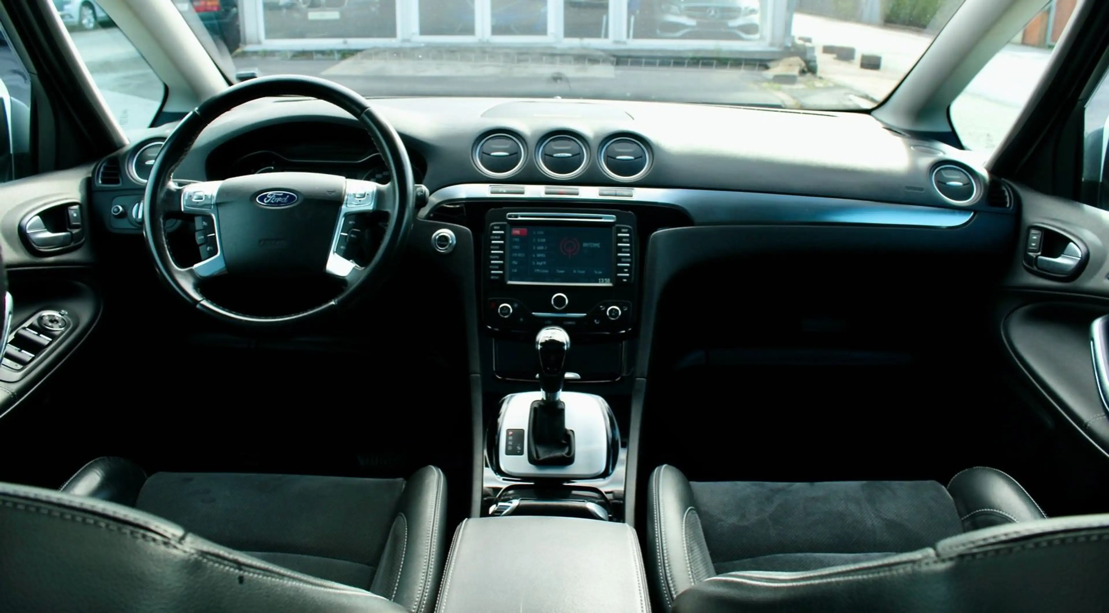 Ford S-Max S-MAX Titanium/LEDER/KAMERA/AHK — photo 10