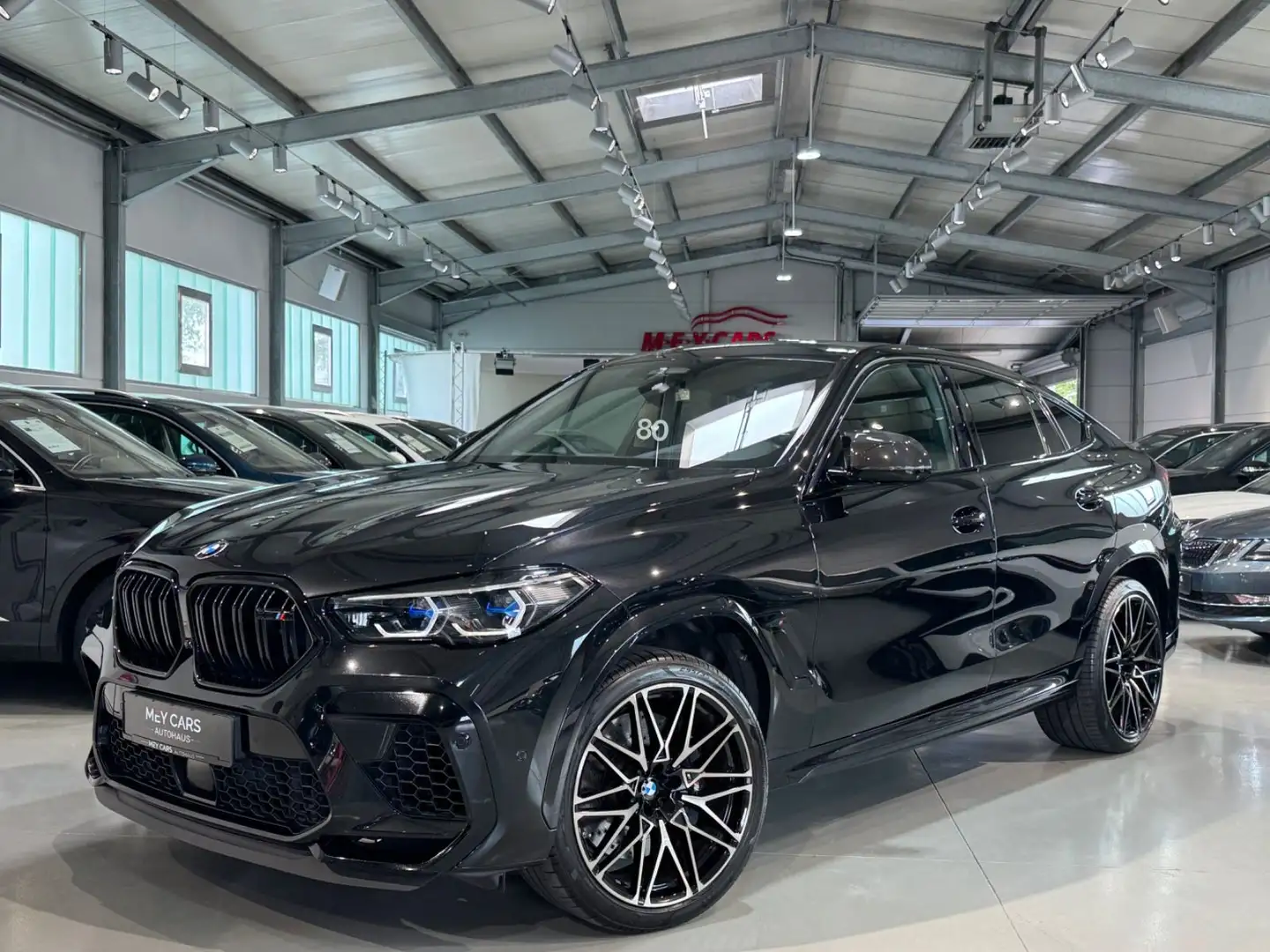 BMW X6 M Compet*PANO*360°CAM*HEAD UP*SOFT CLOSE*MWST Schwarz - 1