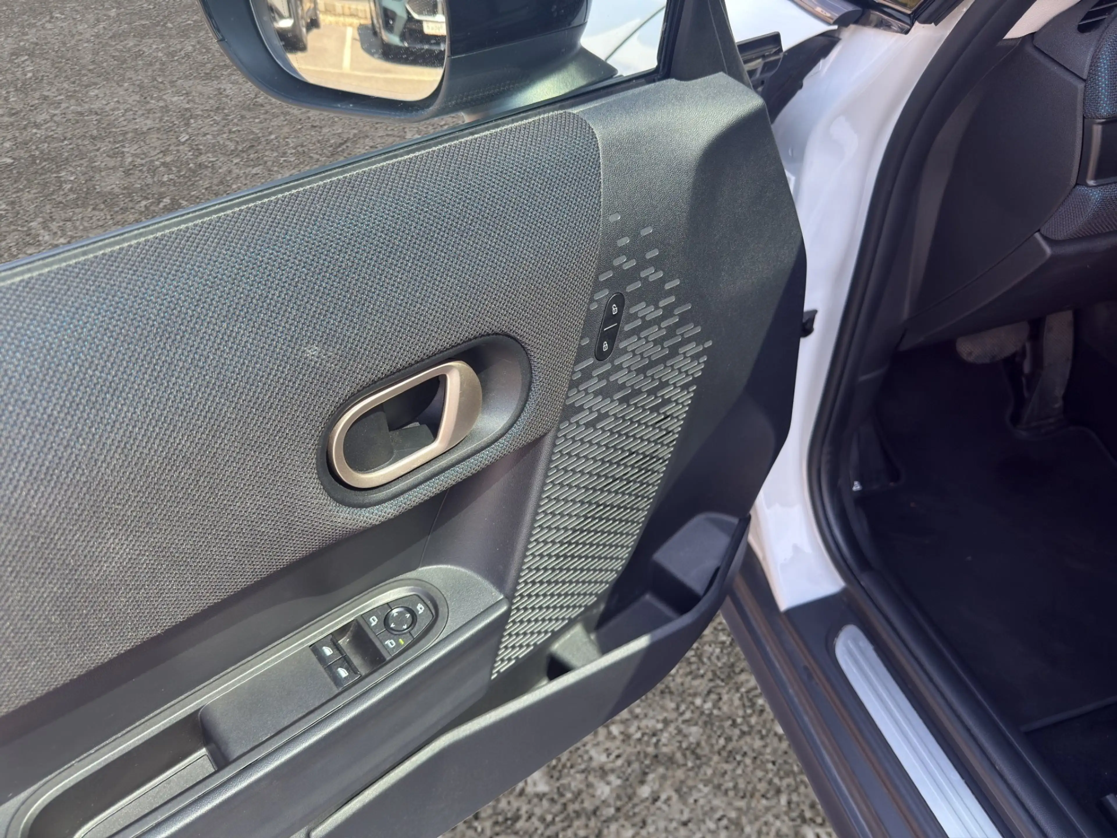 MINI Cooper C — photo 9