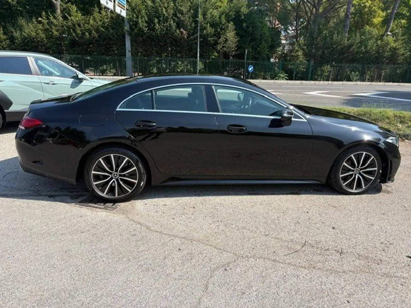 Mercedes-Benz CLS 350 CLS Coupe 4matic auto Black - 1