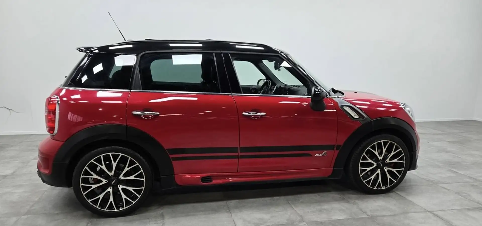 MINI JCW Countryman All4 - 1