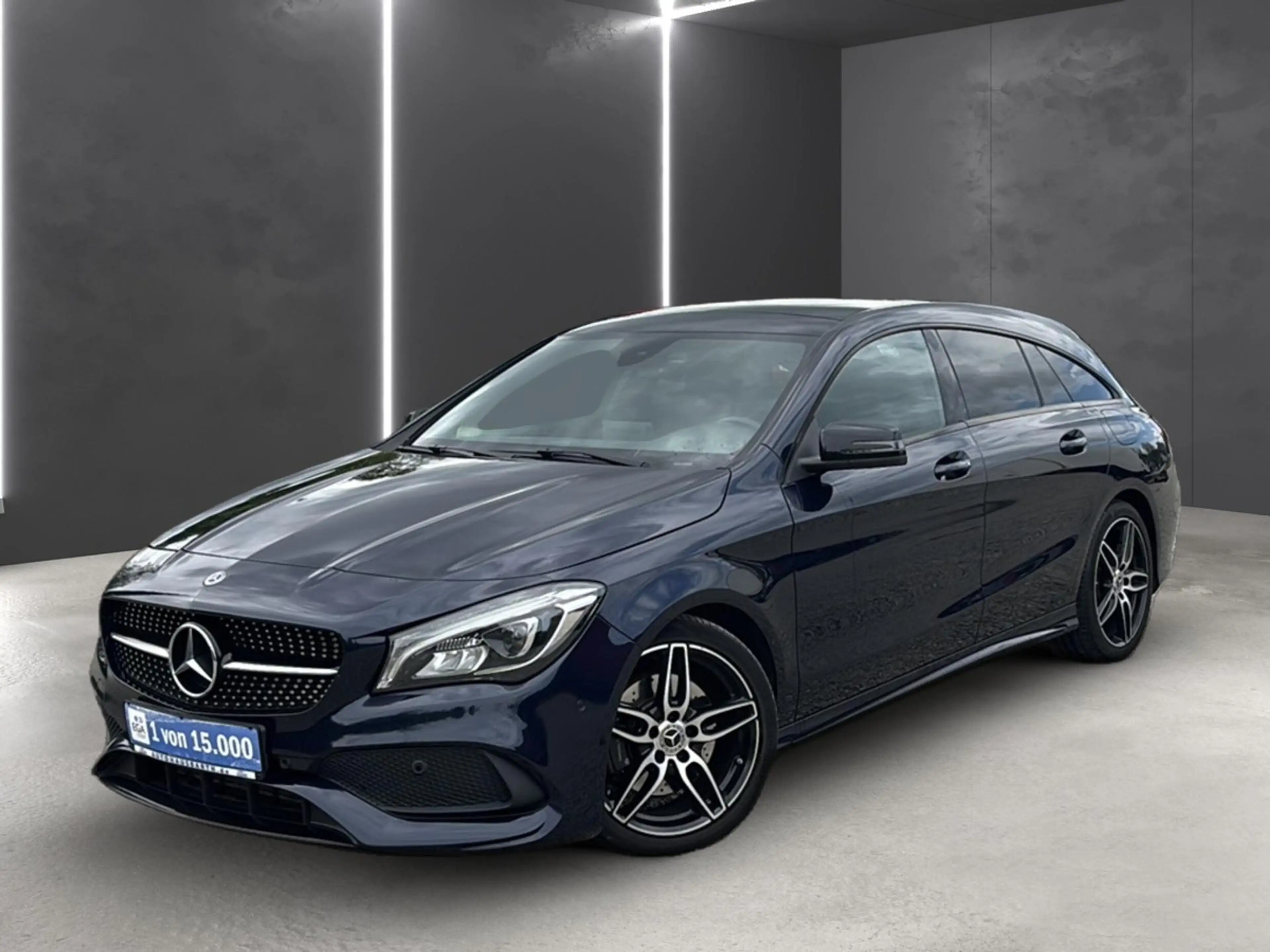 Mercedes-Benz CLA 220 AMG Line 4Matic *LED*SHZ*AHZV*NAVI — photo 2