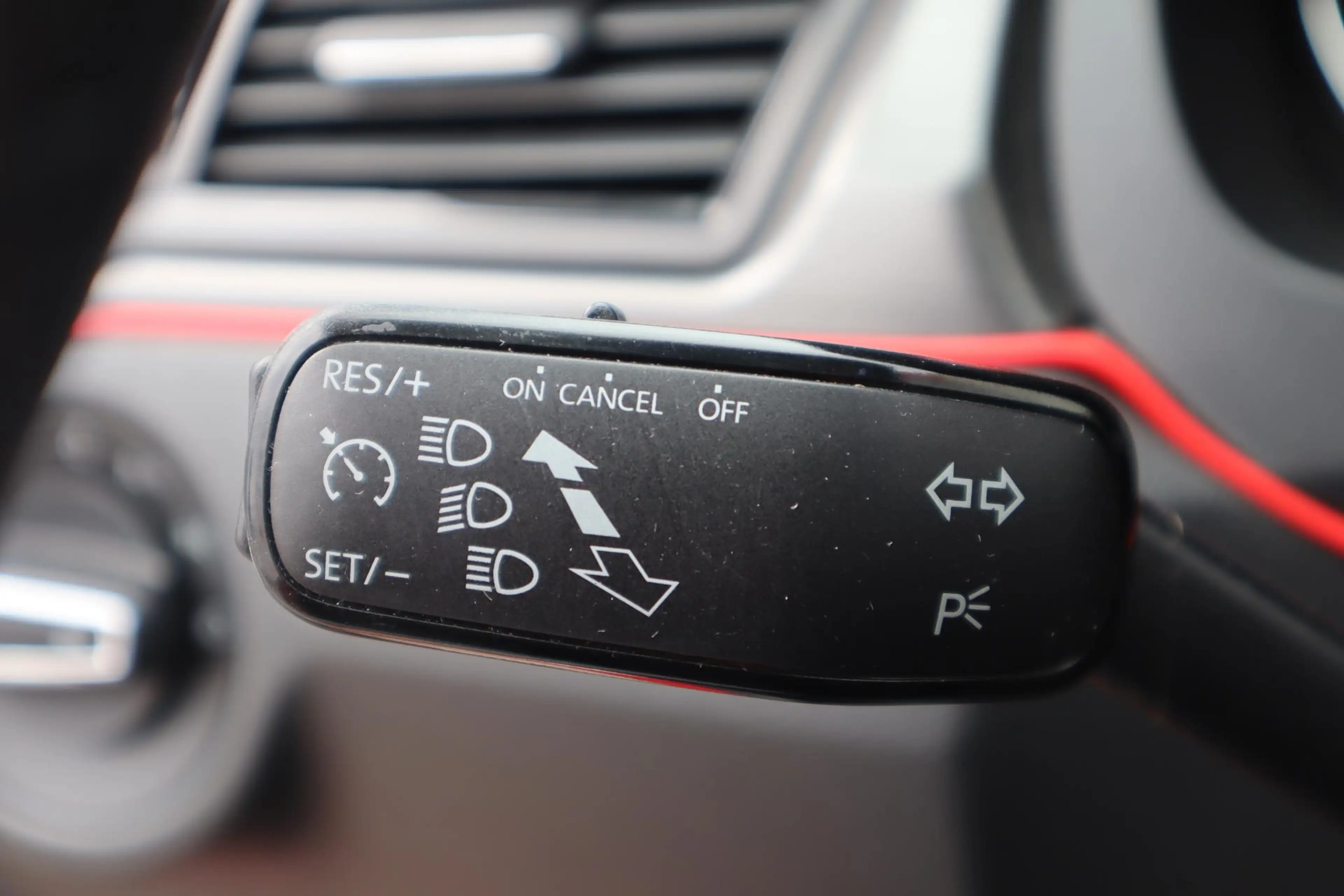 Skoda Rapid/Spaceback SPEEDBACK 1.2 TSI GREENTECH JOY PANORAMADAK|TREKHA — photo 9