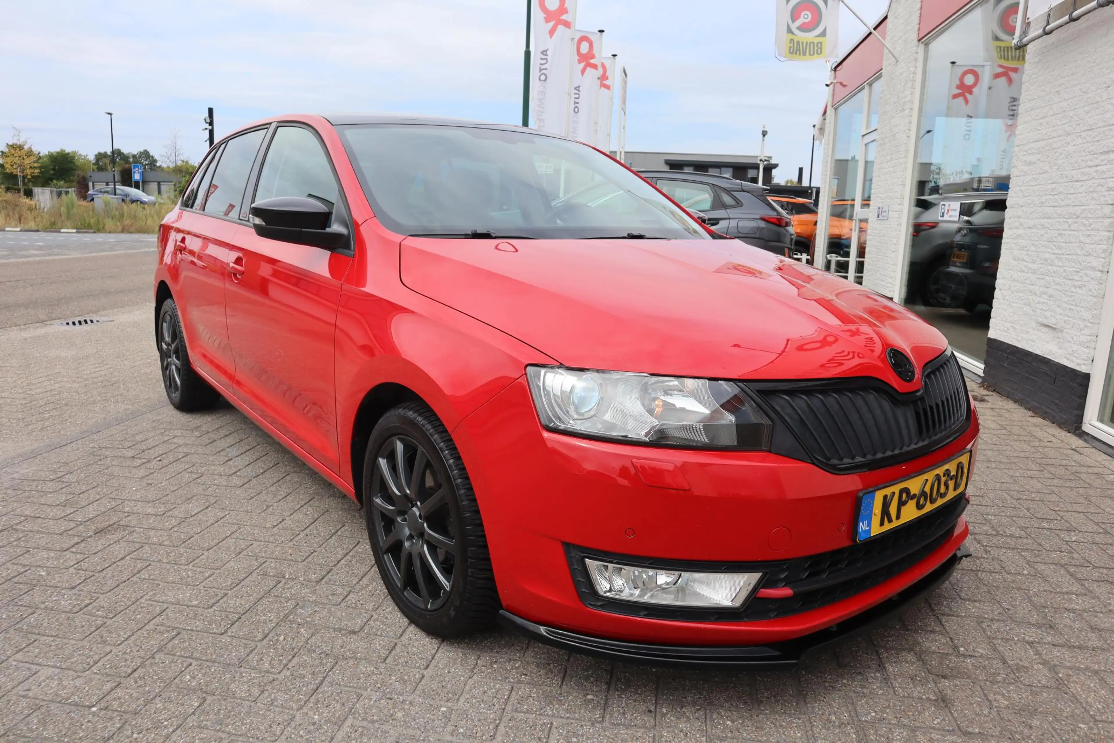 Skoda Rapid/Spaceback SPEEDBACK 1.2 TSI GREENTECH JOY PANORAMADAK|TREKHA — photo 17
