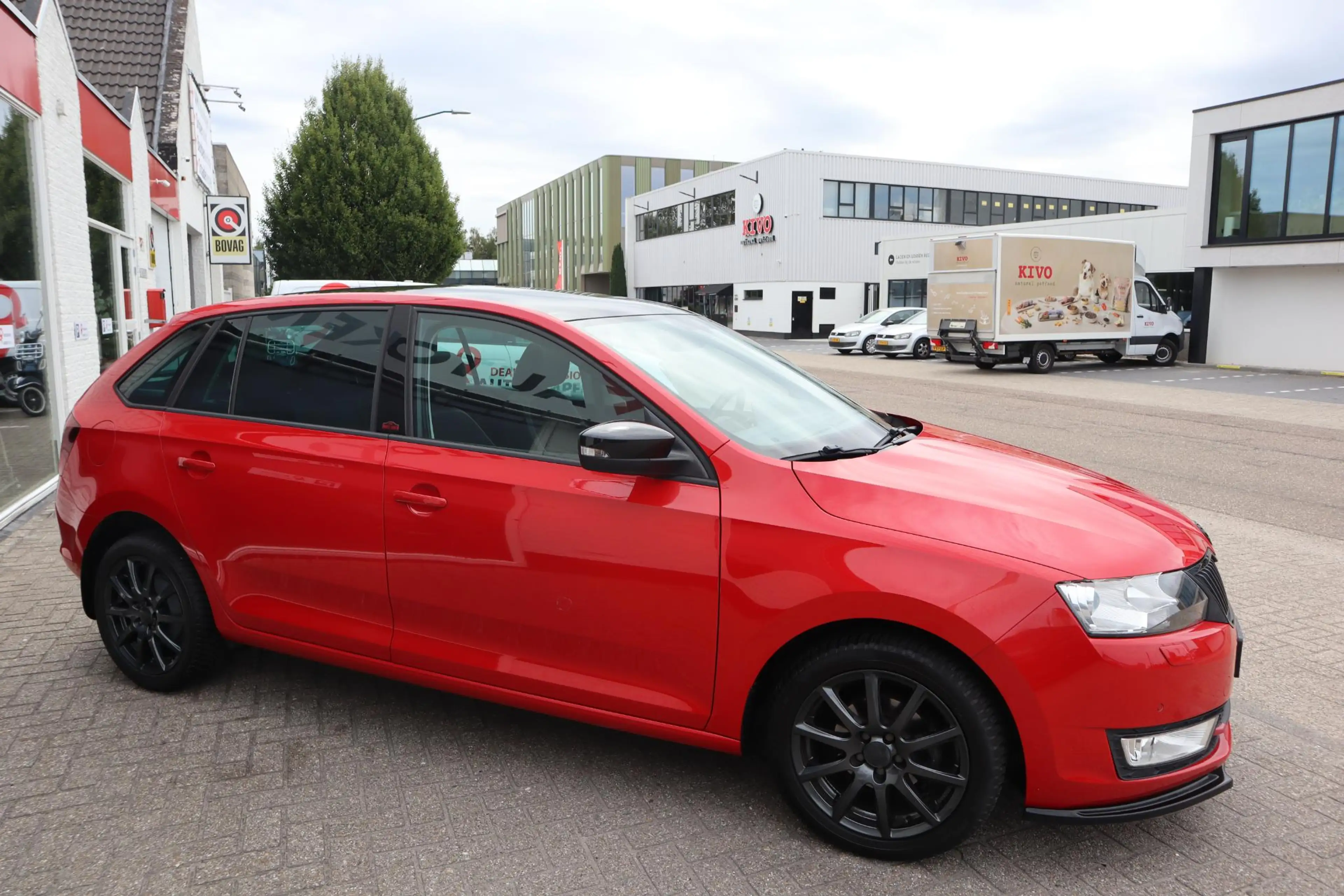Skoda Rapid/Spaceback SPEEDBACK 1.2 TSI GREENTECH JOY PANORAMADAK|TREKHA — photo 13
