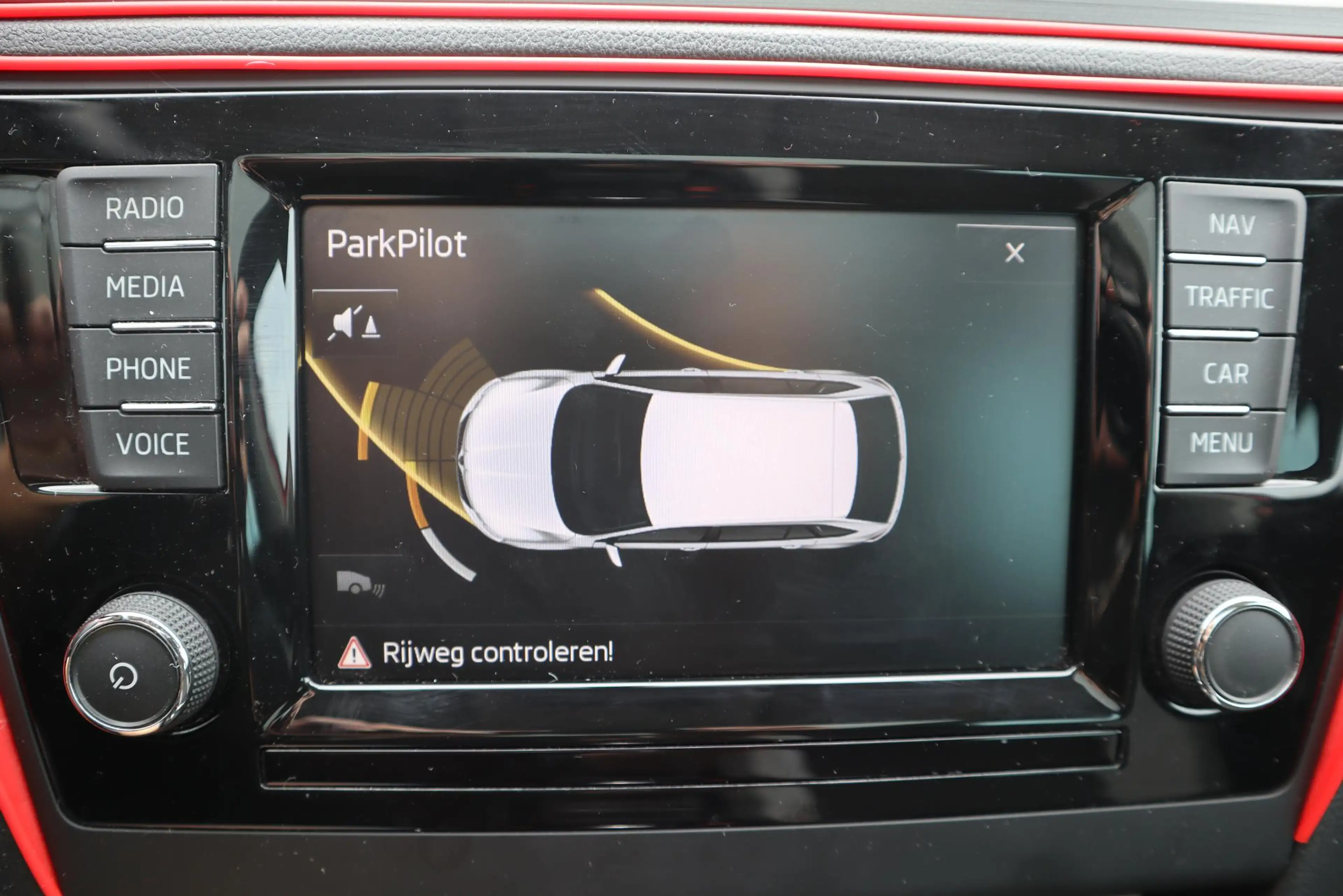 Skoda Rapid/Spaceback SPEEDBACK 1.2 TSI GREENTECH JOY PANORAMADAK|TREKHA — photo 25