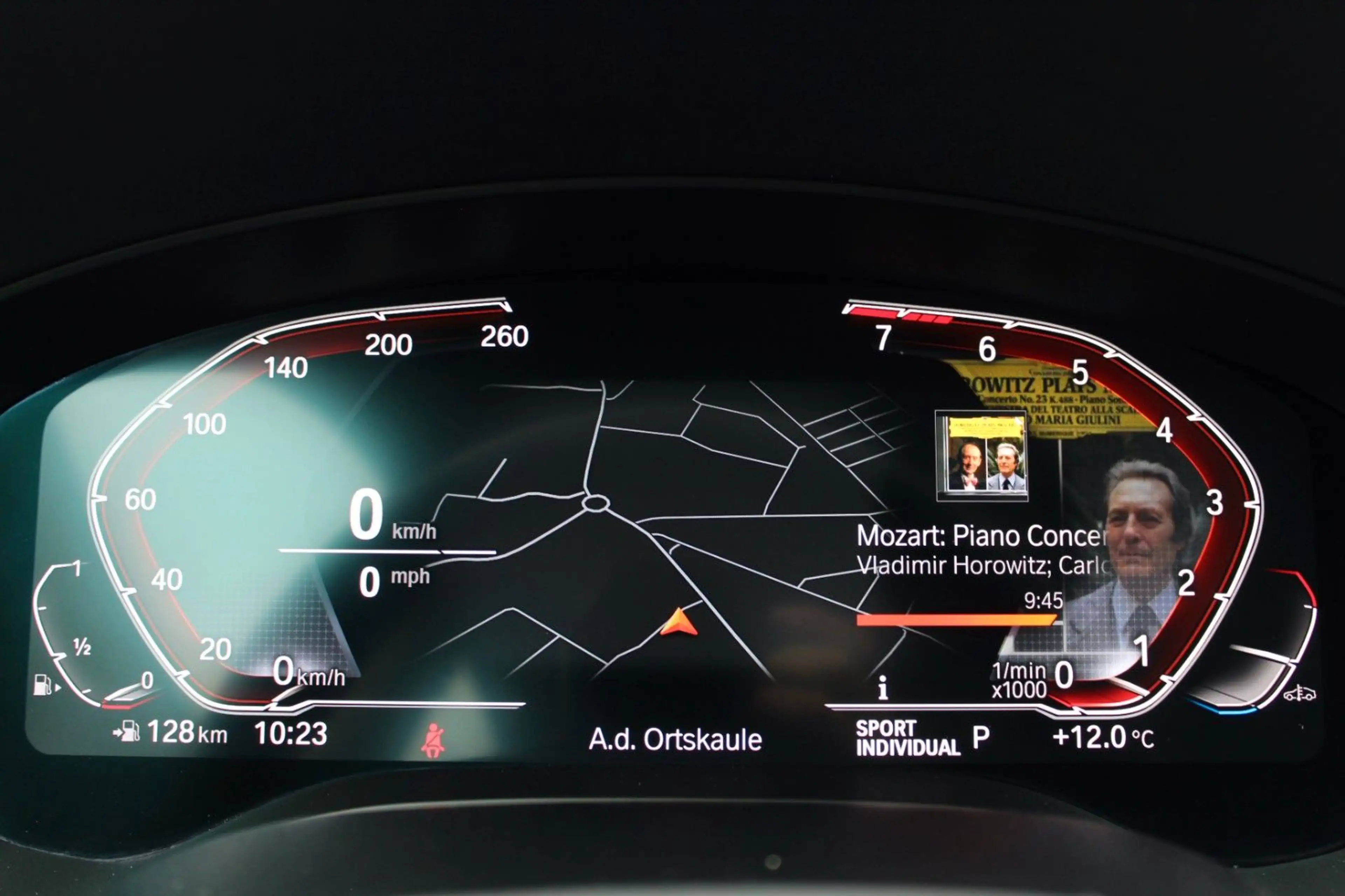 BMW 540 xDr. SPORT 1.HAND LIVE-Cockp NaviPRO H&K KAM — photo 4