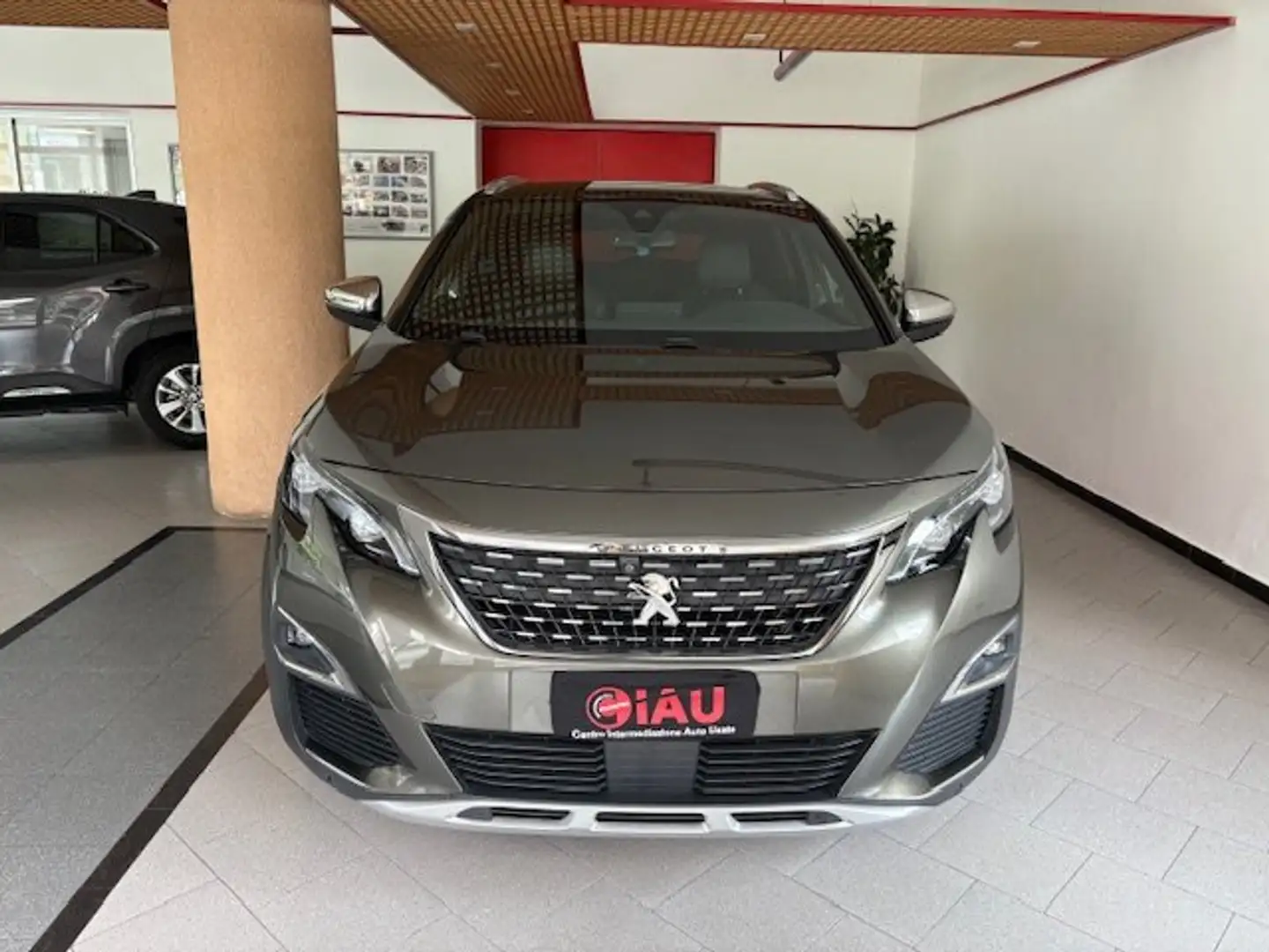 Peugeot 3008 2.0 bluehdi GT s Bronce - 2