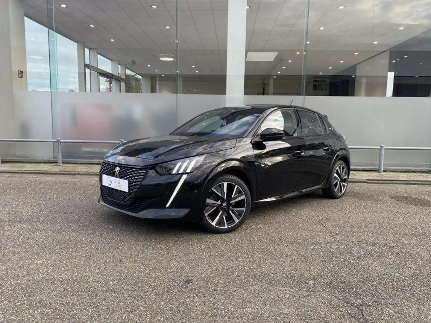 Peugeot 208 GT Noir - 1
