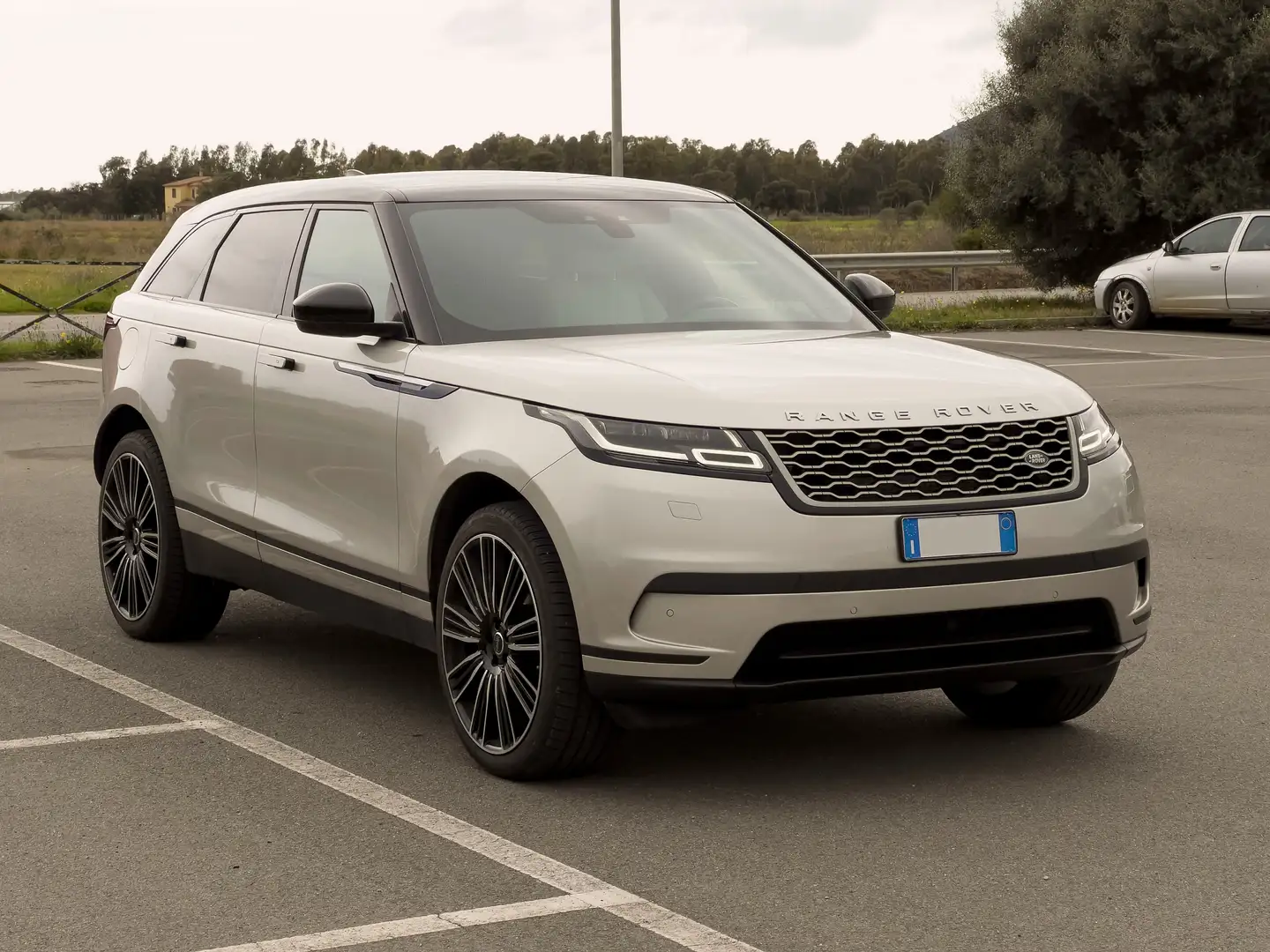 Land Rover Range Rover Velar Range Rover Velar 2017 2.0 i4 SE 240cv auto Bronzo - 2