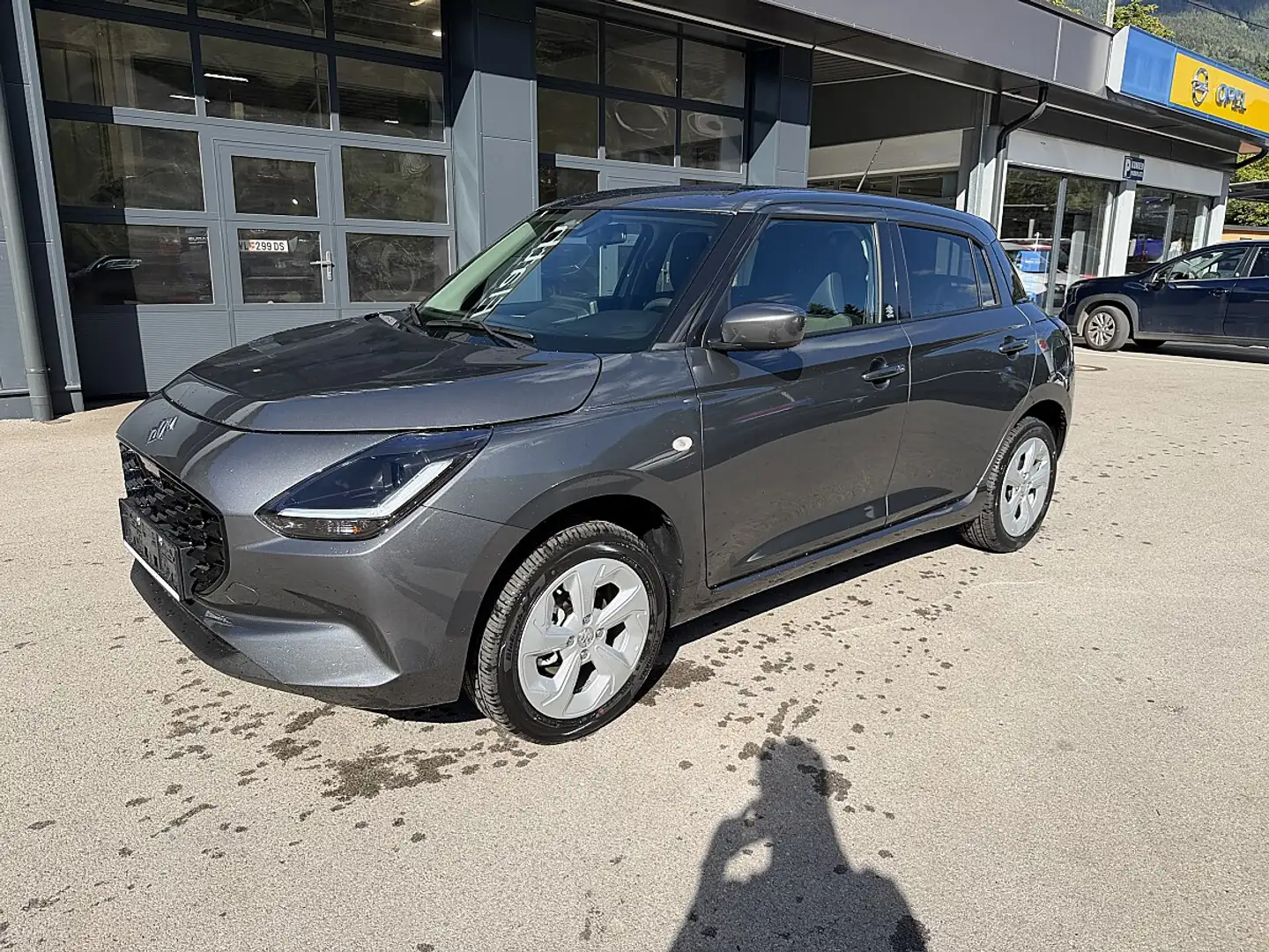 Suzuki Swift 1,2 Hybrid Allgrip Shine Grau - 1