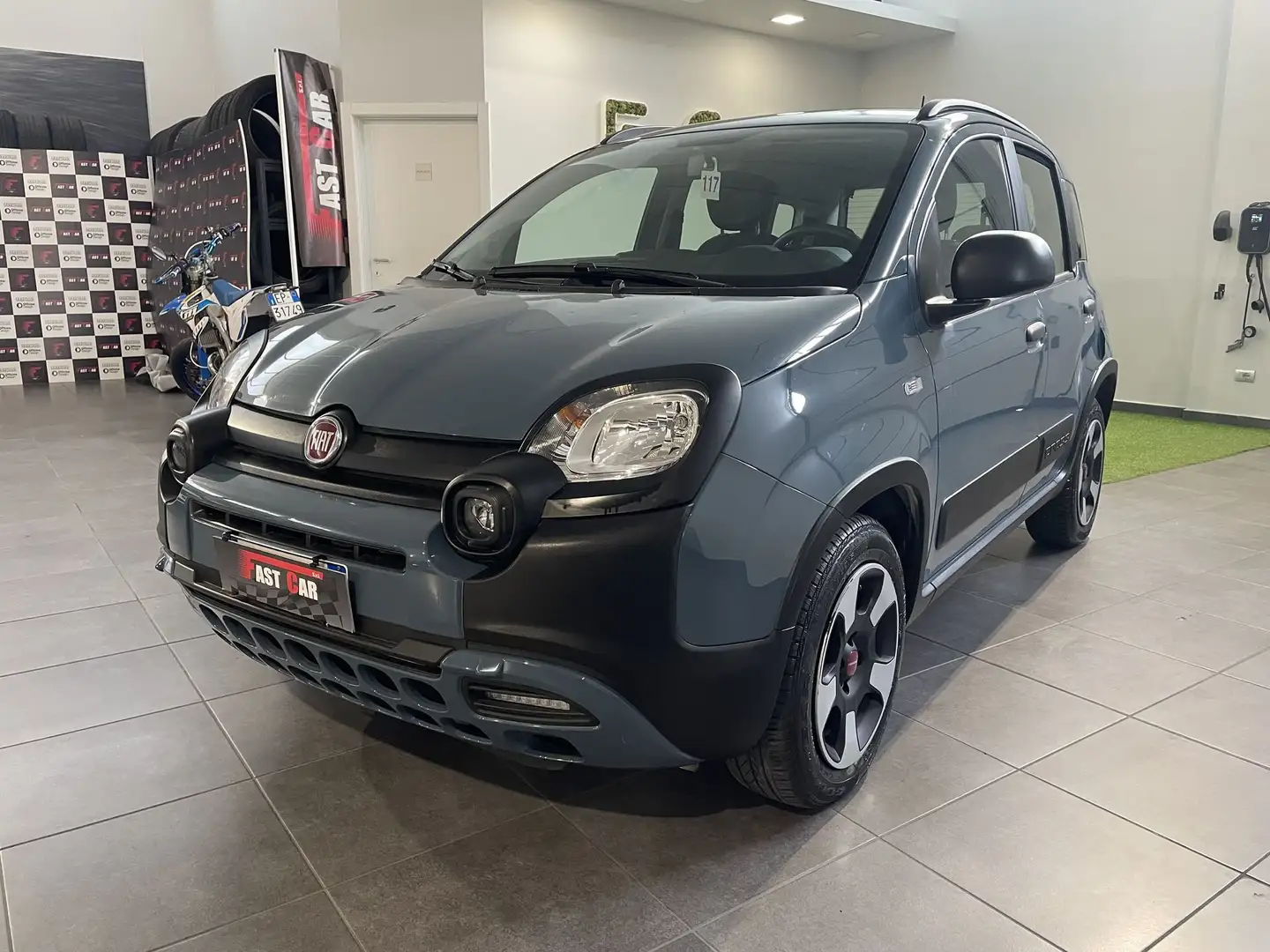 Fiat Panda 1.0 FireFly S&S Hybrid Bleu - 1