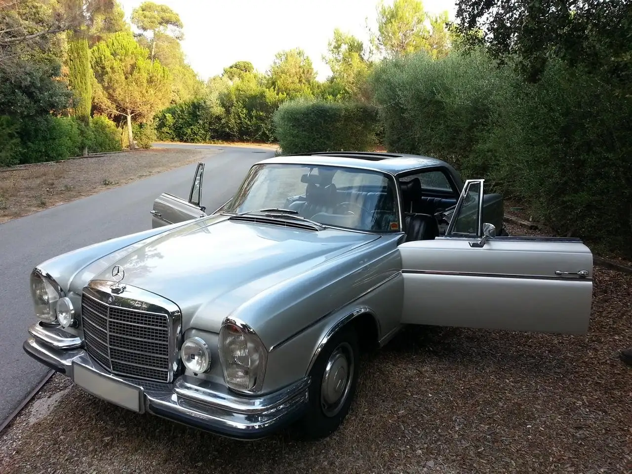 Mercedes-Benz 280 SE 280 3.5 (W111), foto 6