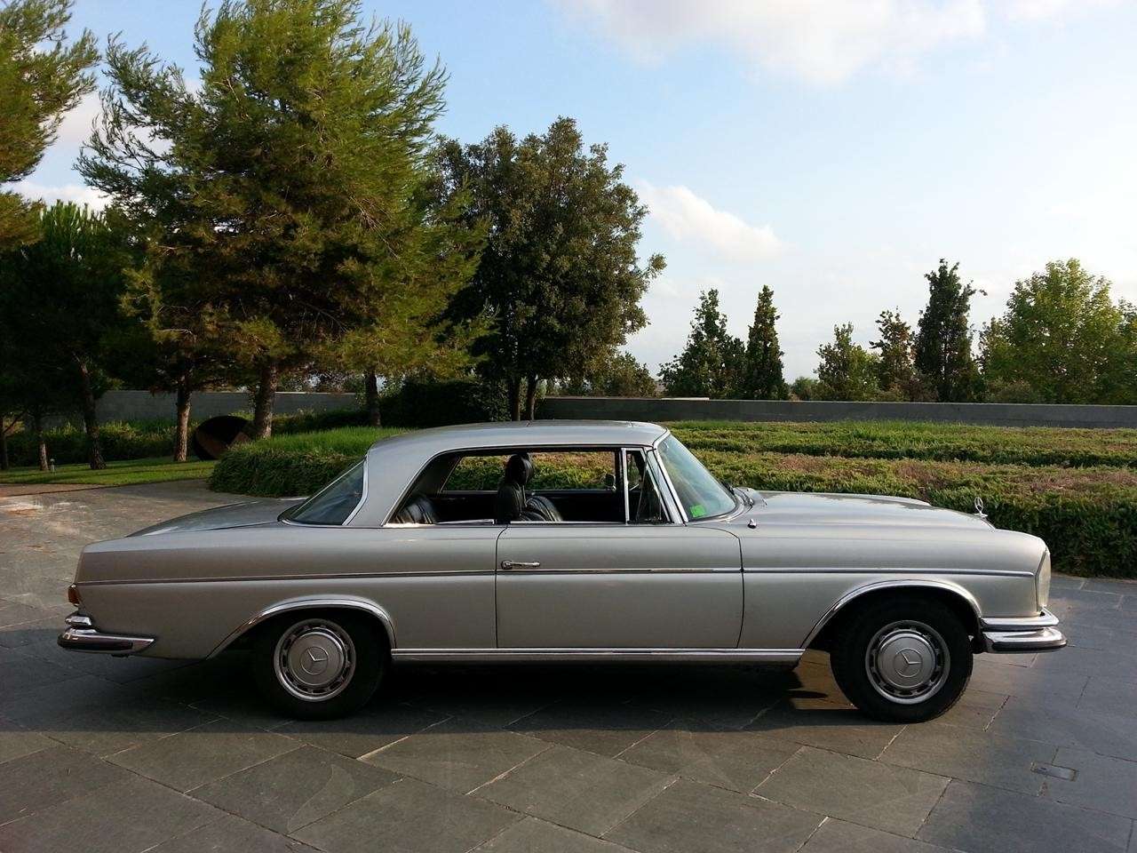 Mercedes-Benz 280 SE 280 3.5 (W111) - foto 1