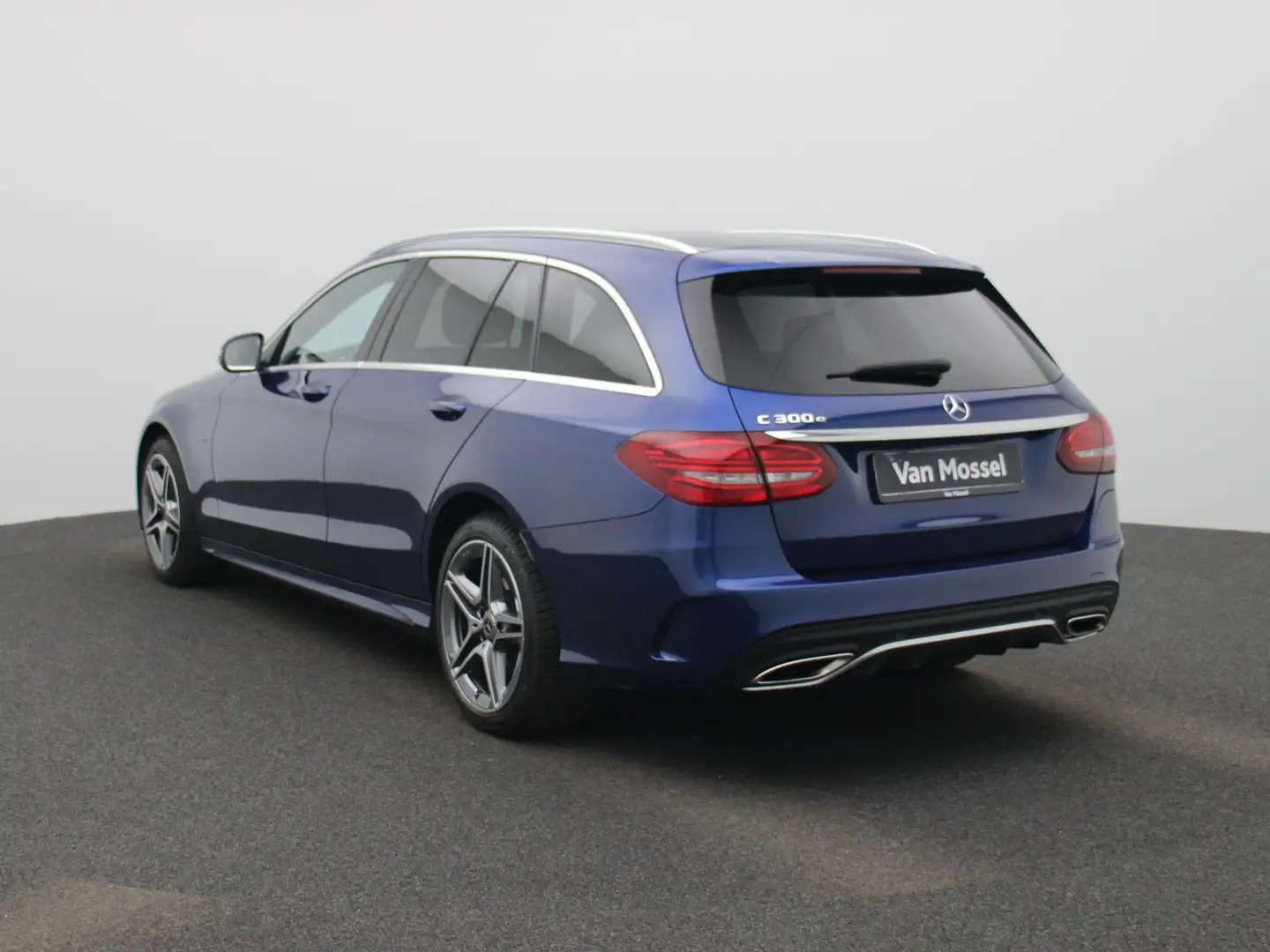 Mercedes-Benz C 300 eBreak AMG LINE + LEDER + PTS + CAMERA + 1y USED C Blauw - 2