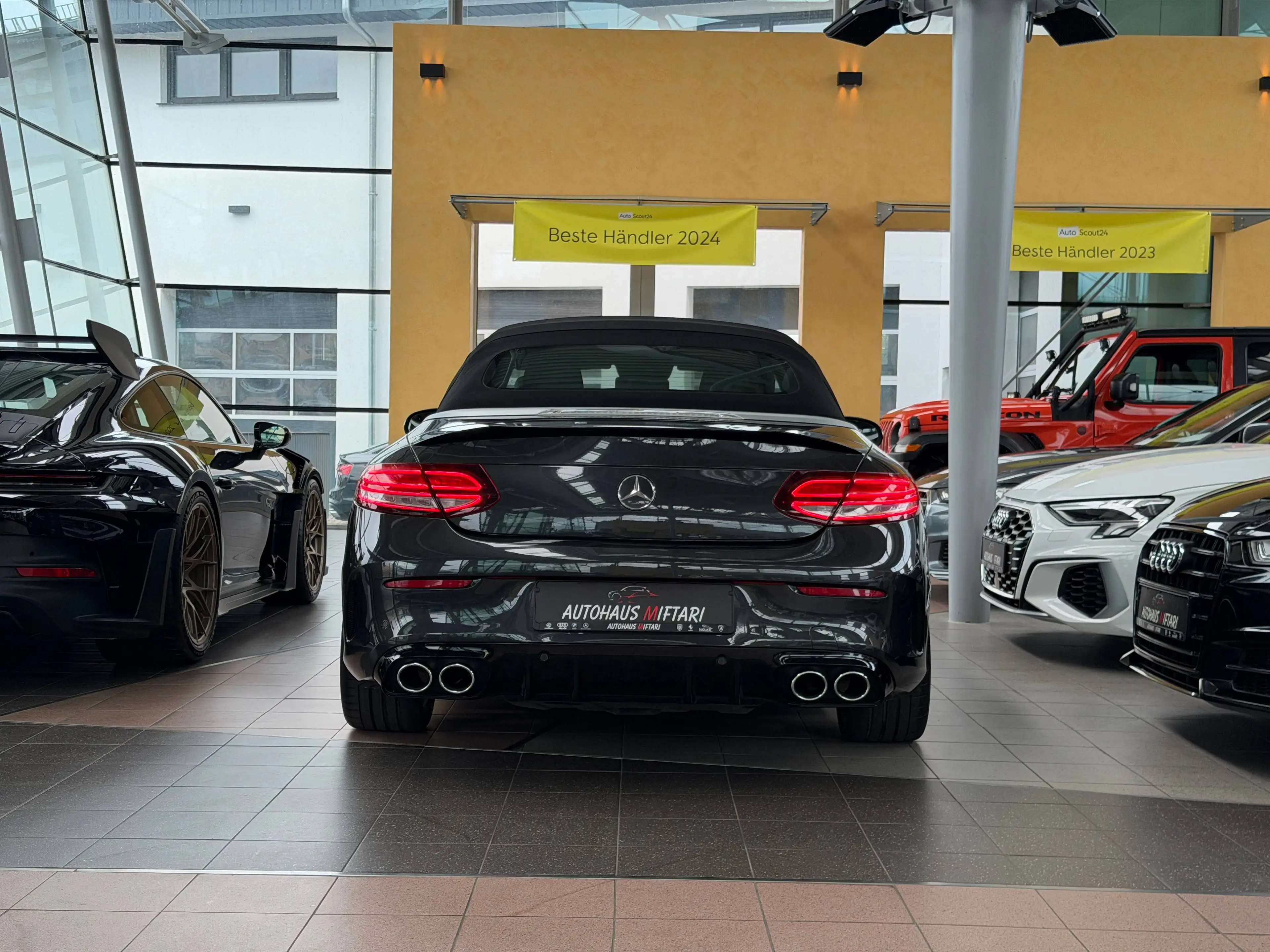 Mercedes-Benz C 43 AMG Cabrio Keyless Carbon Burmester Perf. AGA Digital — photo 11