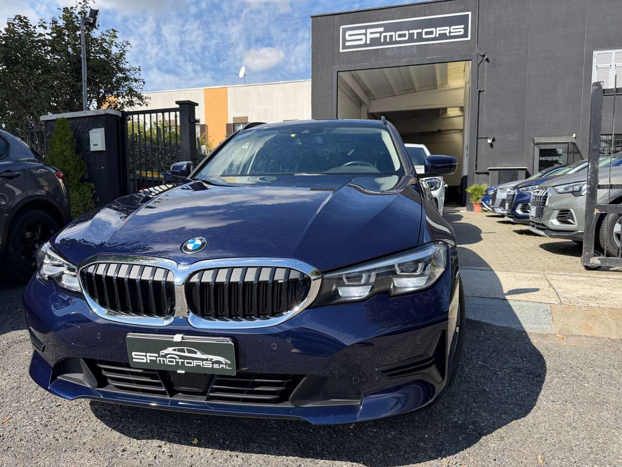 BMW 318 318d 48V Touring sport