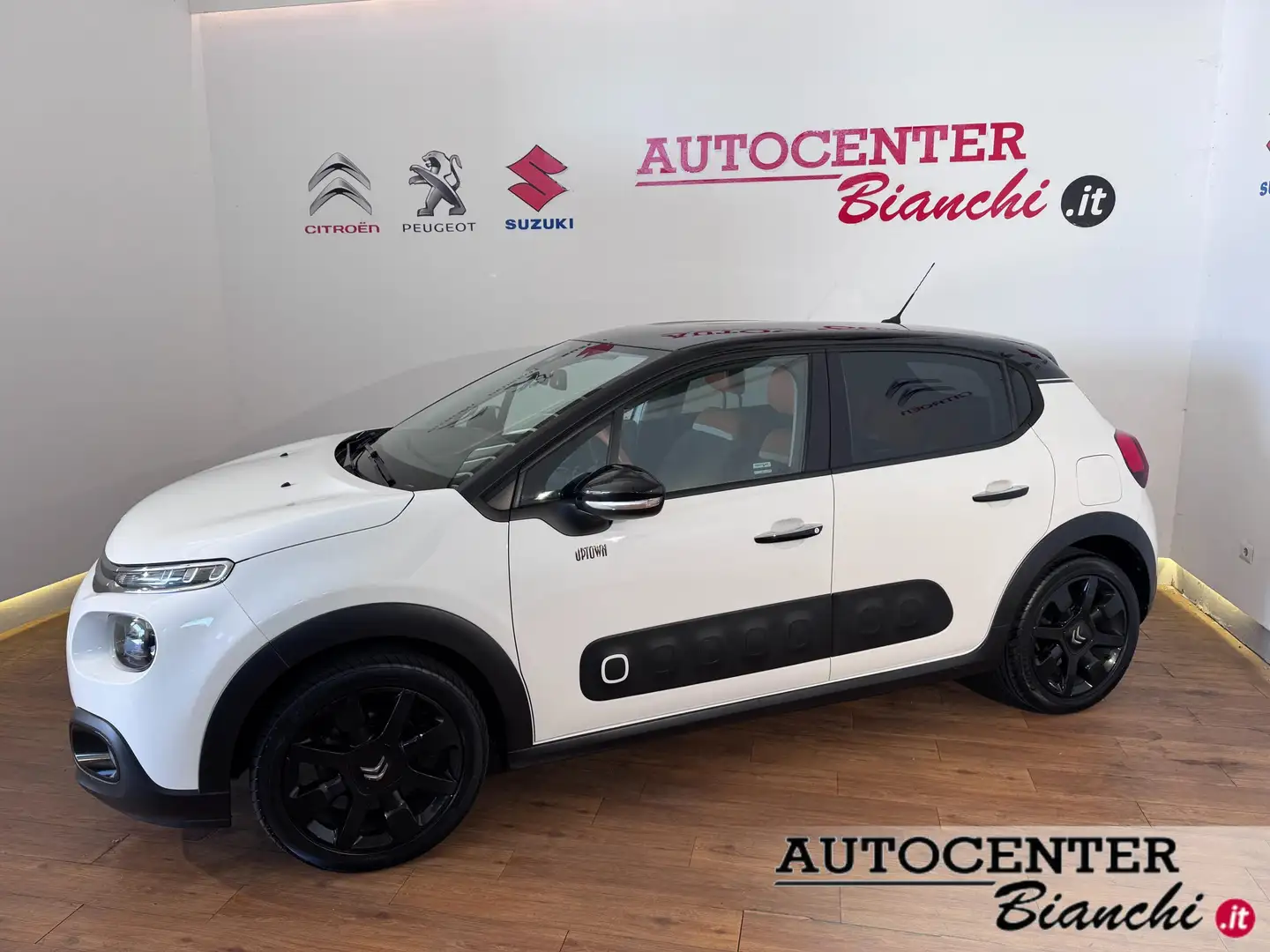 Citroen C3 1.5 bluehdi UpTown s&s 100cv 5m Wit - 1